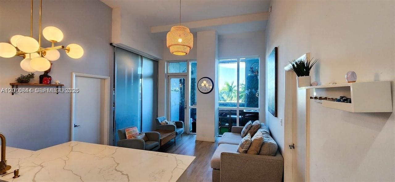 Vizcayne North Condo