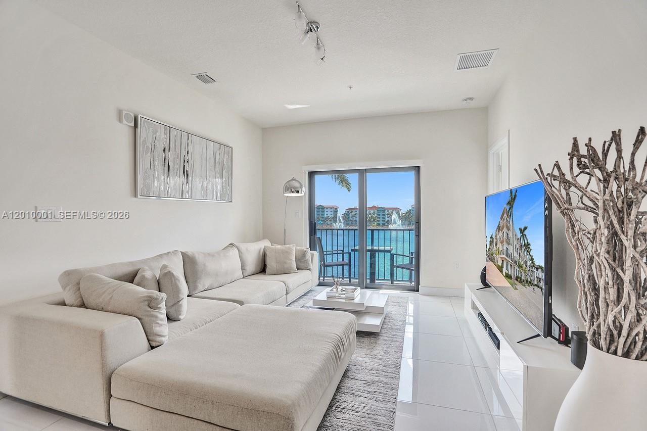 Urbana At The Residences