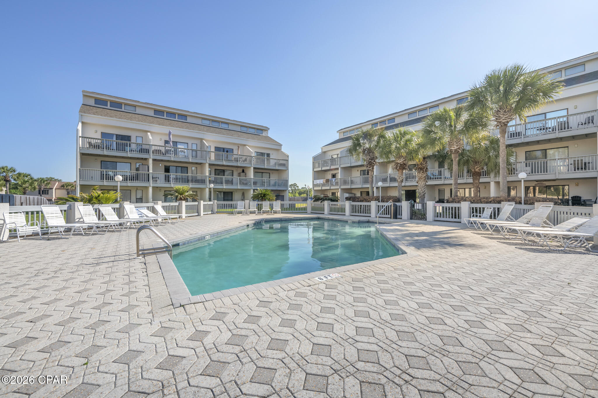 Image 30 For 17614 Front Beach Road 13d