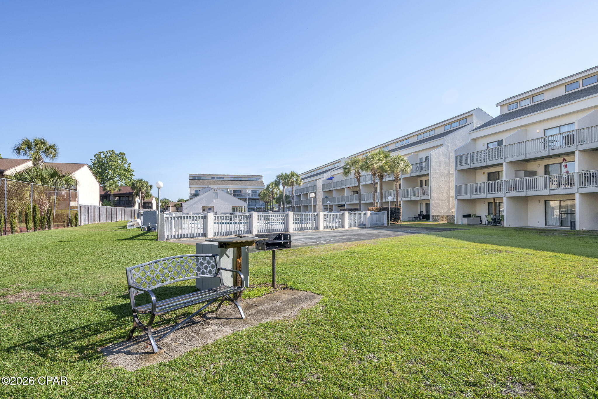 Image 35 For 17614 Front Beach Road 13d