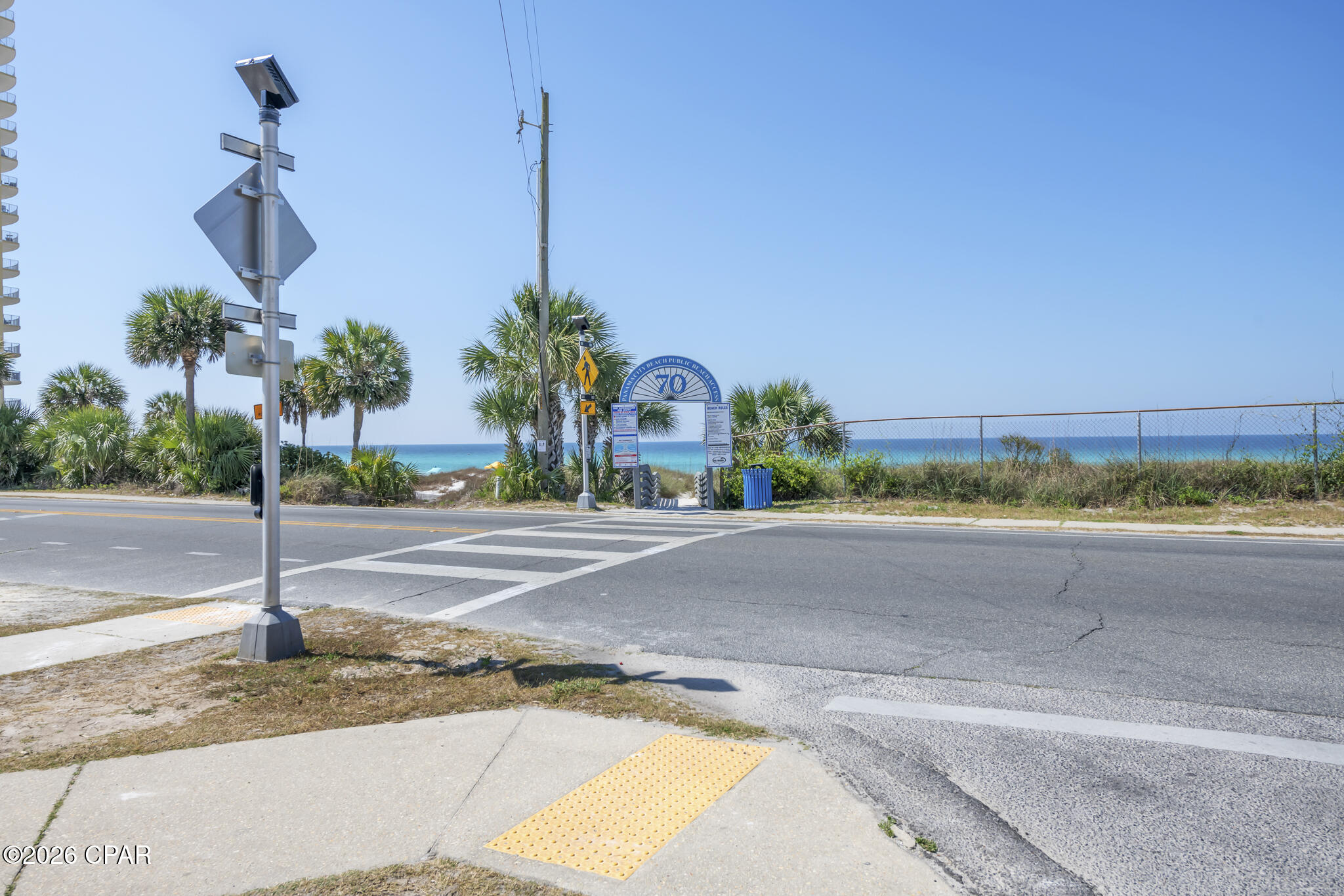 Image 37 For 17614 Front Beach Road 13d