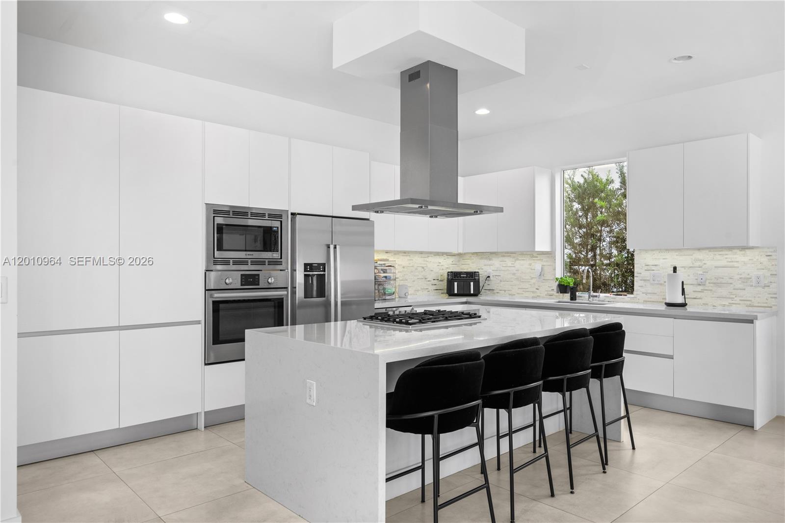 Property photo # 4