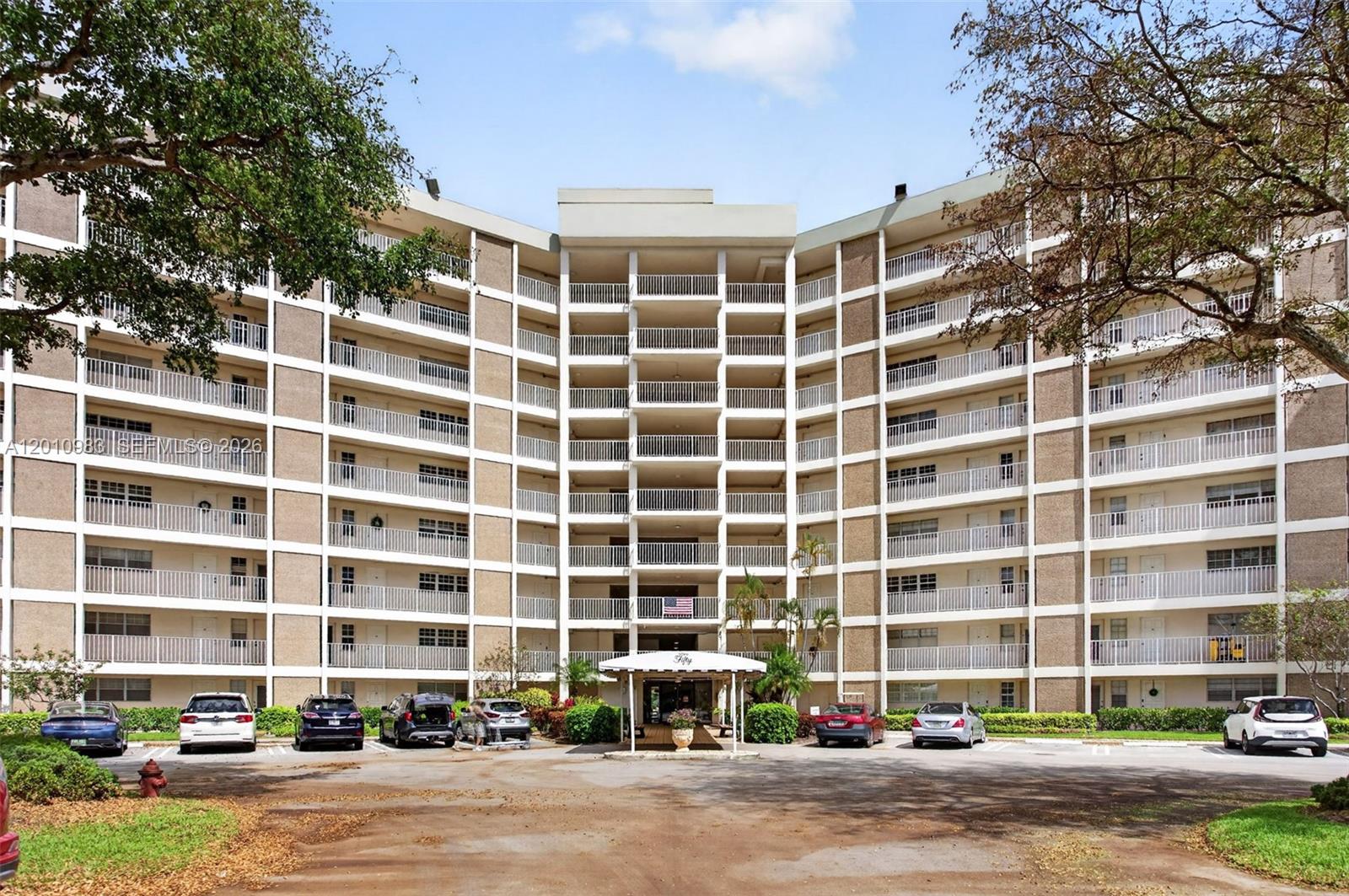 No 50 Palm-Aire Country C