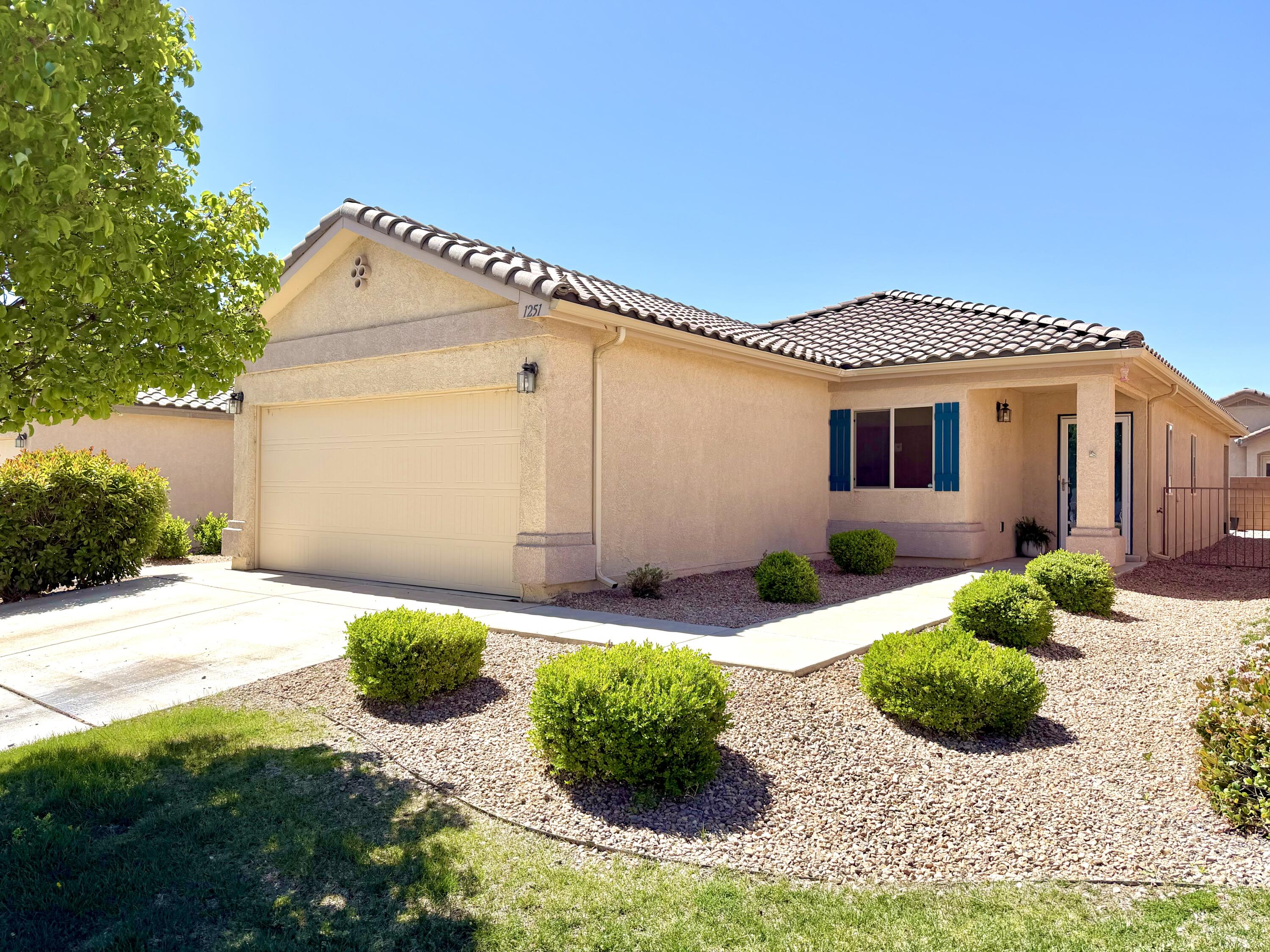 1251 La Fonda Street, Bernalillo NM 87004