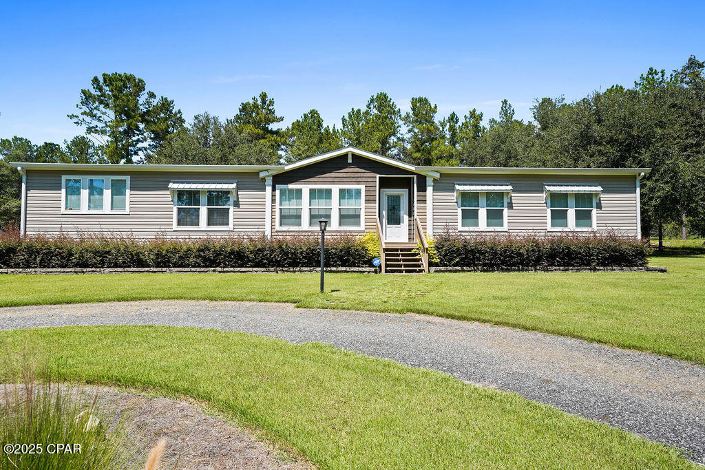 7910 Sneads Landing Road, Sneads, FL 32460