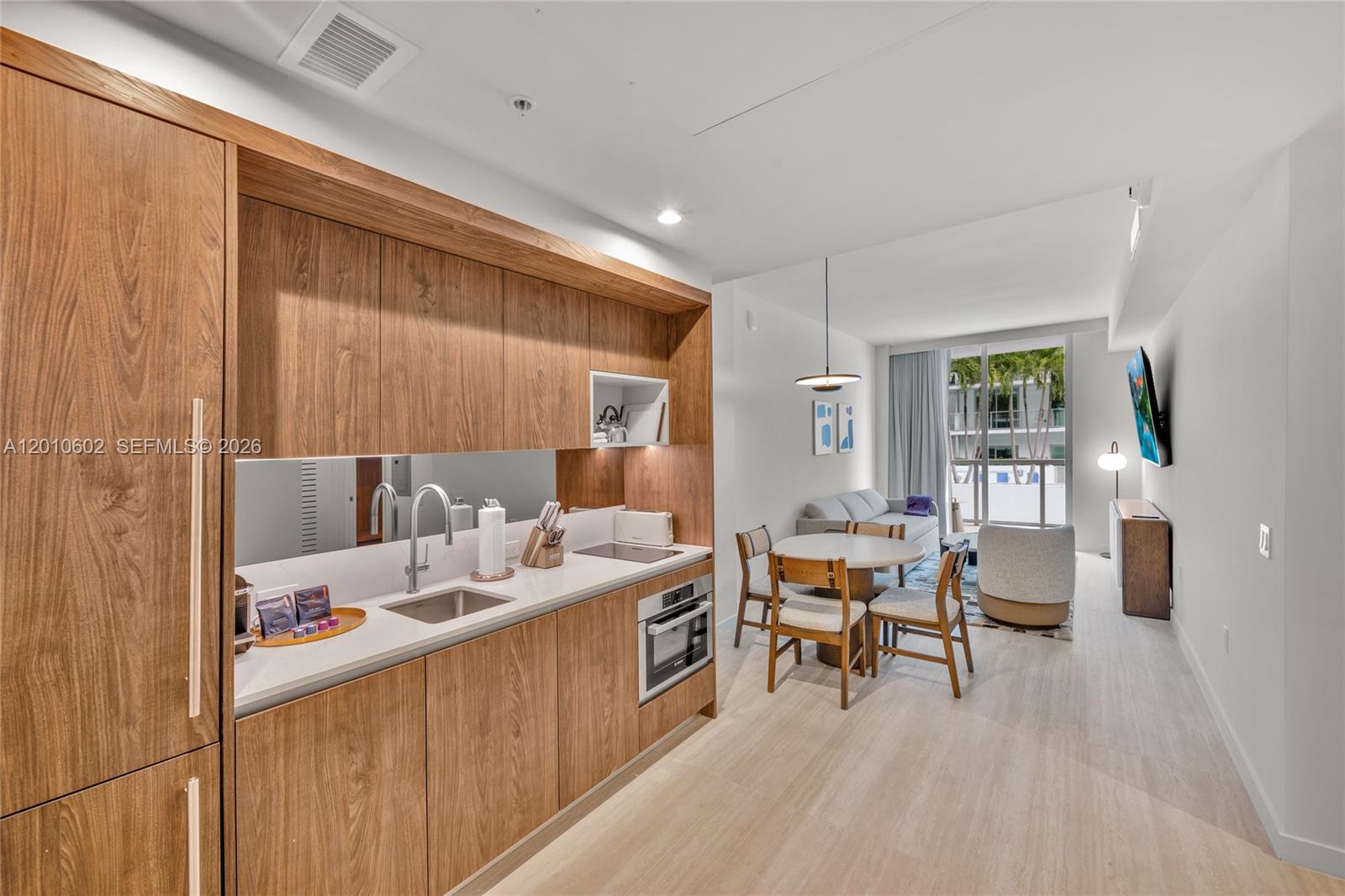 Domus Brickell Park