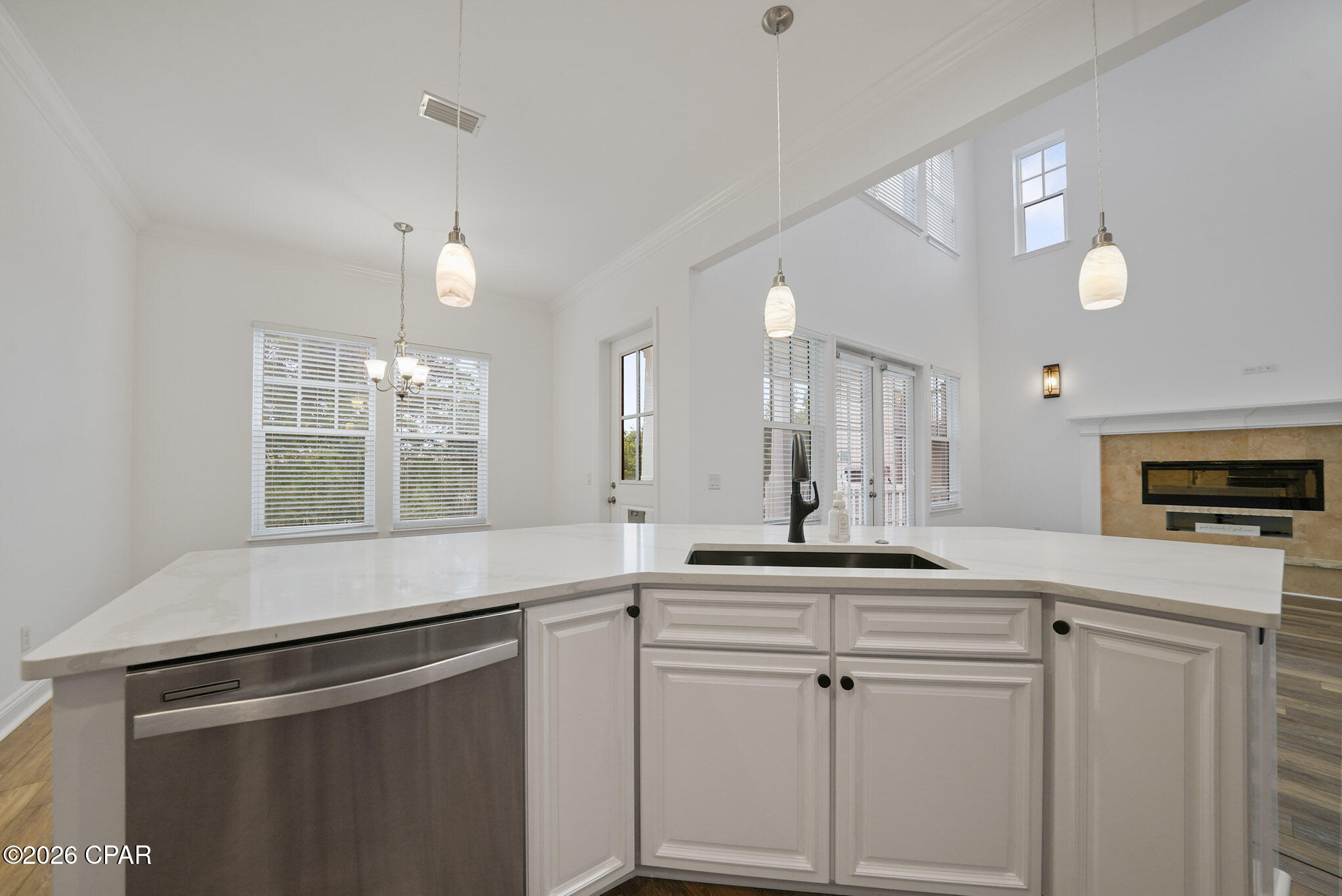 Image 19 For 300 Coconut Grove Court