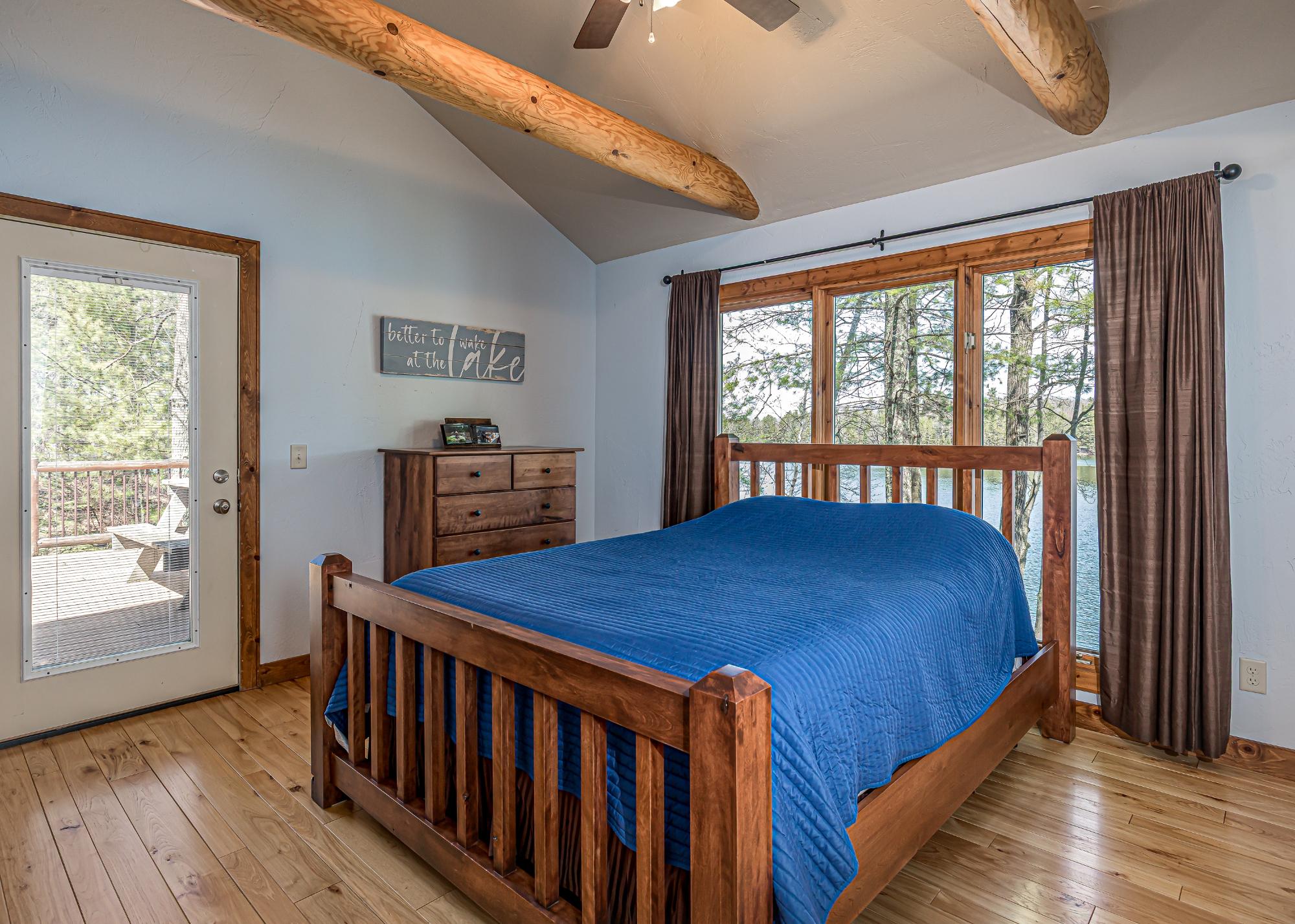 Little Crawling Stone Property 1548 Silver Beach Dr Photo 11