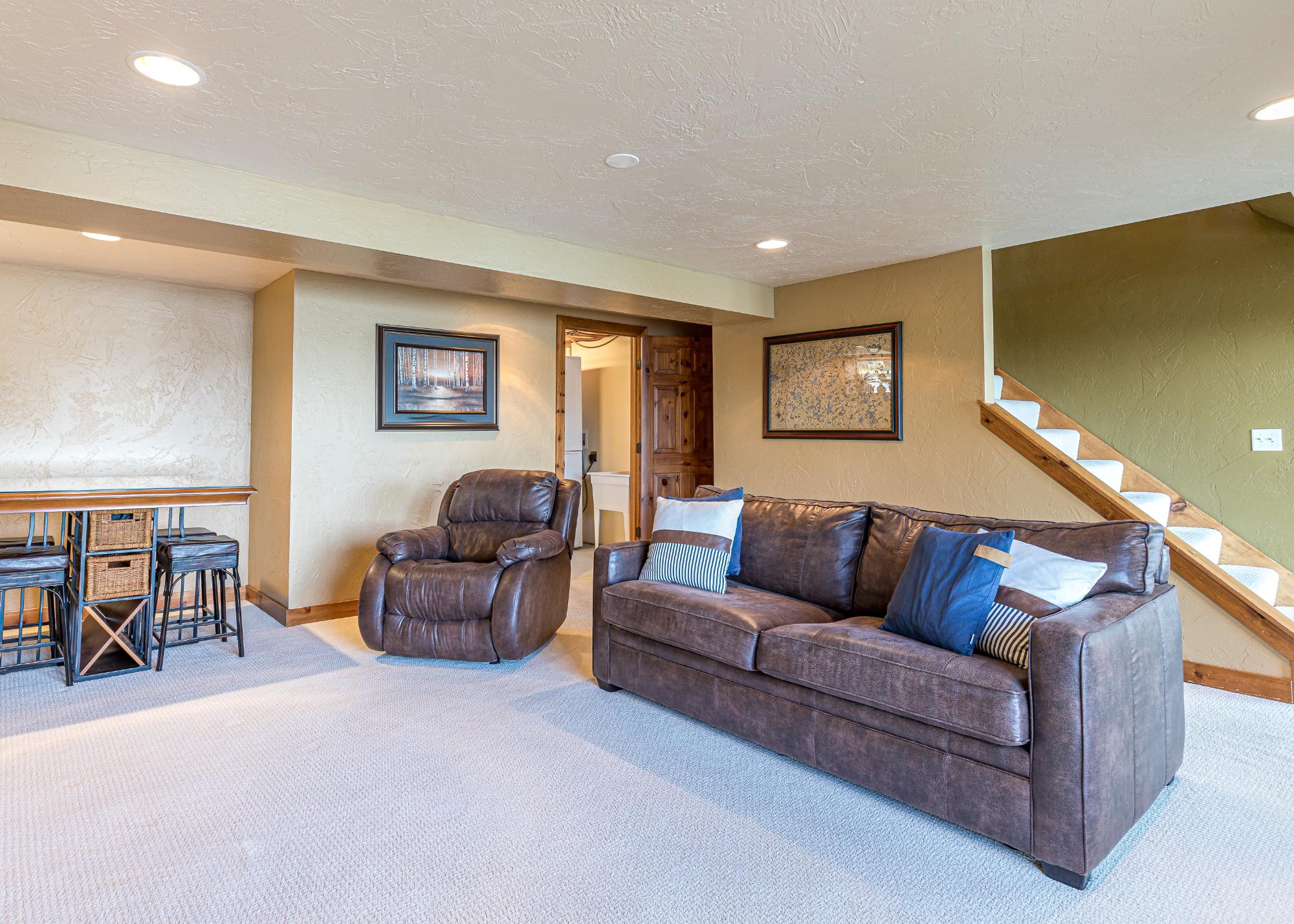 Little Crawling Stone Property 1548 Silver Beach Dr Photo 16