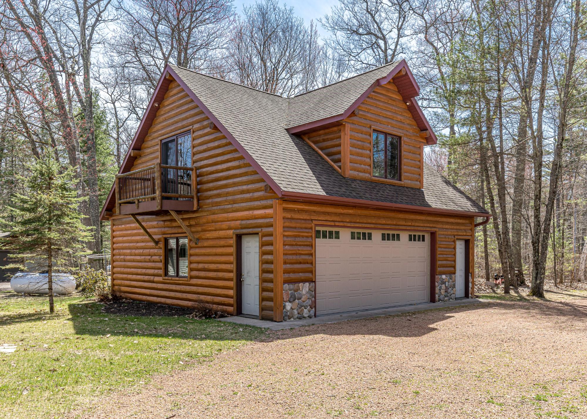 Little Crawling Stone Property 1548 Silver Beach Dr Photo 18
