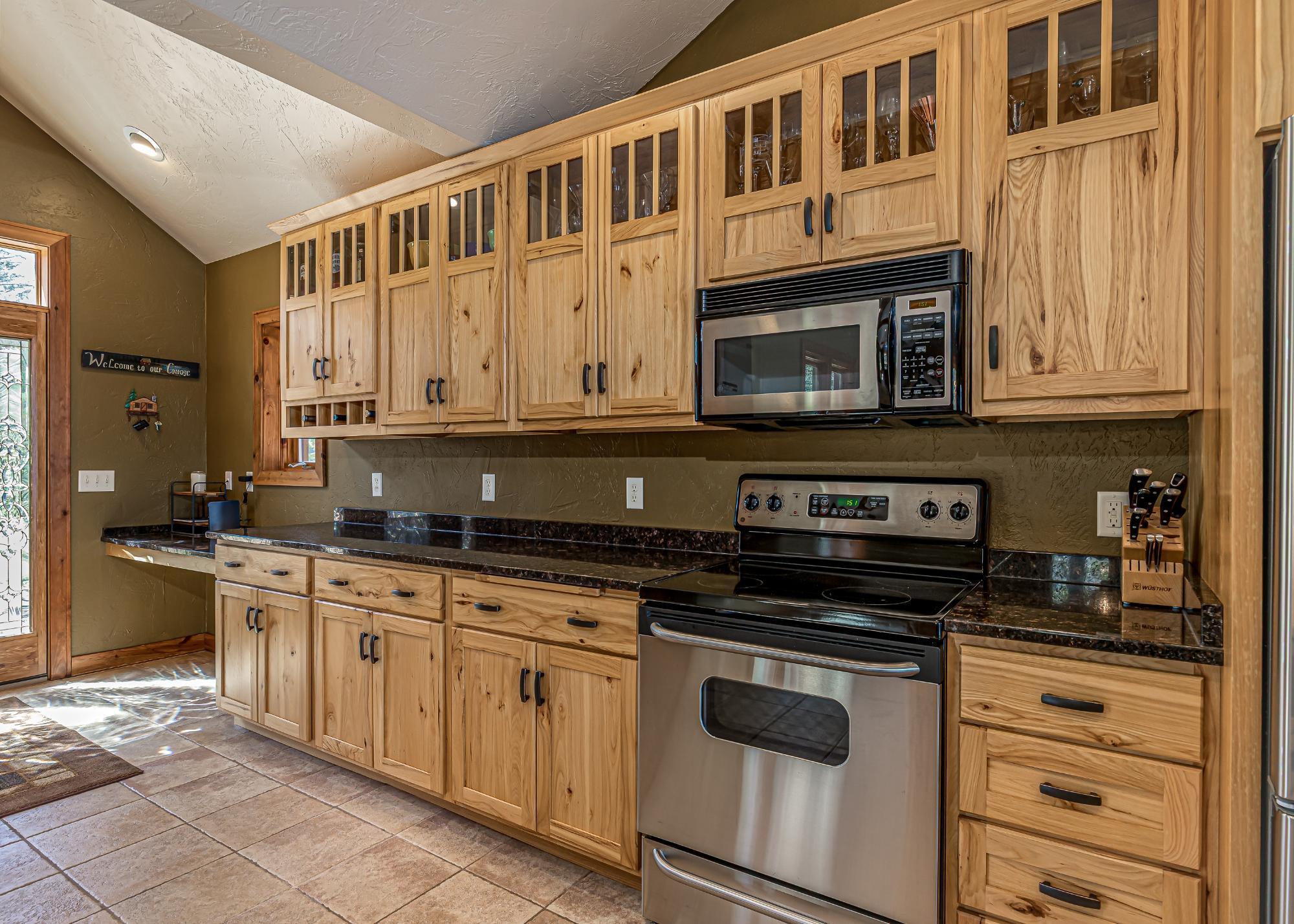 Little Crawling Stone Property 1548 Silver Beach Dr Photo 5