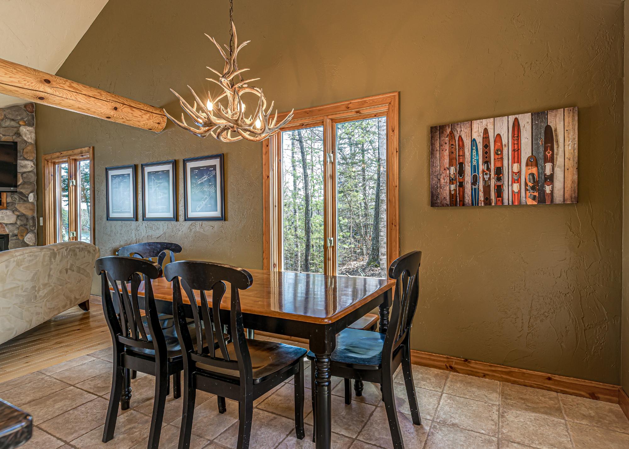Little Crawling Stone Property 1548 Silver Beach Dr Photo 7