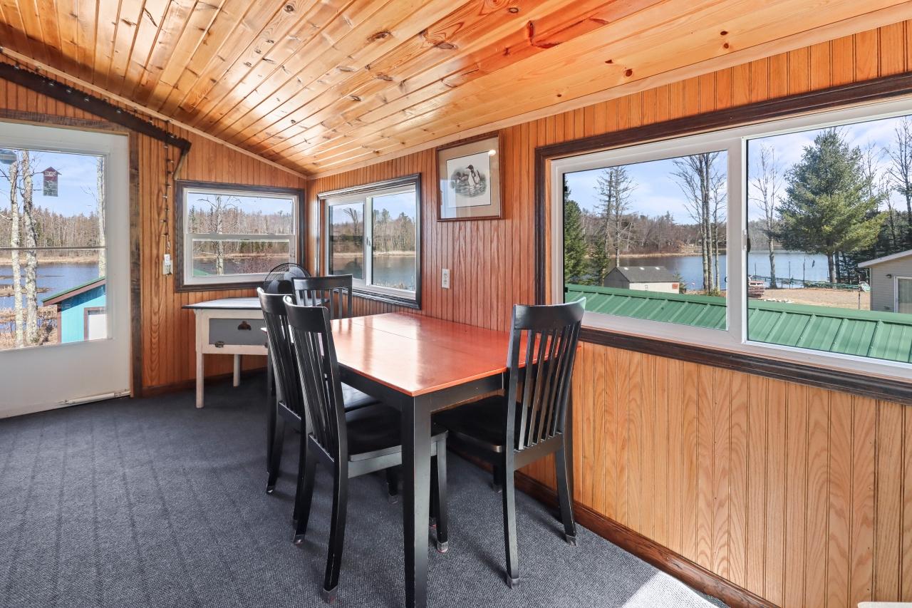 Diamond Lake (LDF) Property 8446 Mast Dr Photo 13