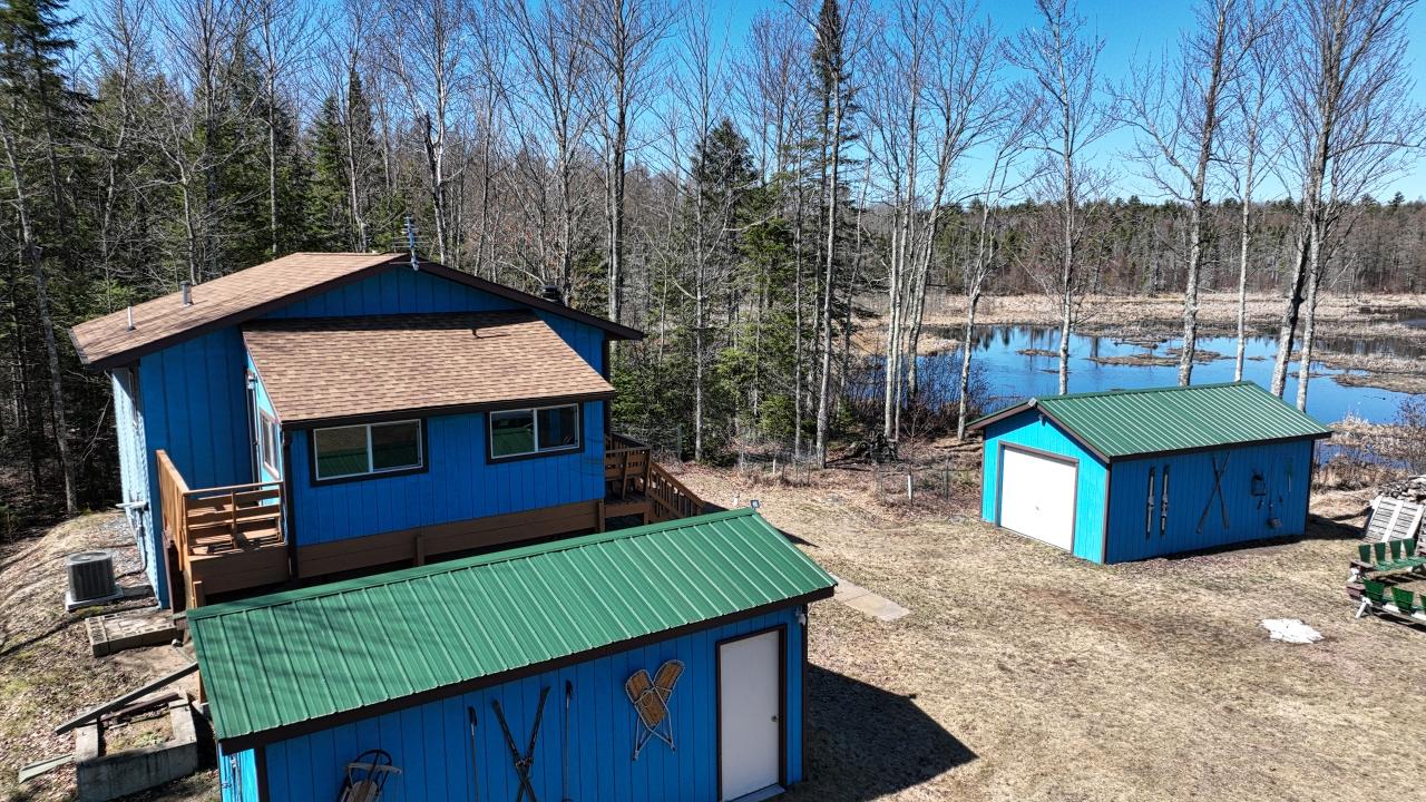 Diamond Lake (LDF) Property 8446 Mast Dr Photo 4
