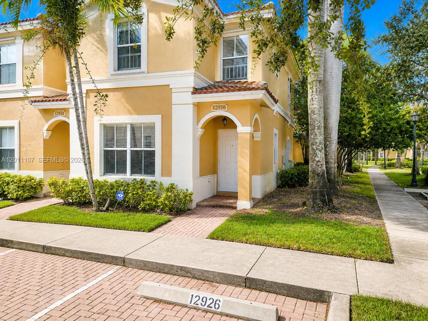 Property photo # 1