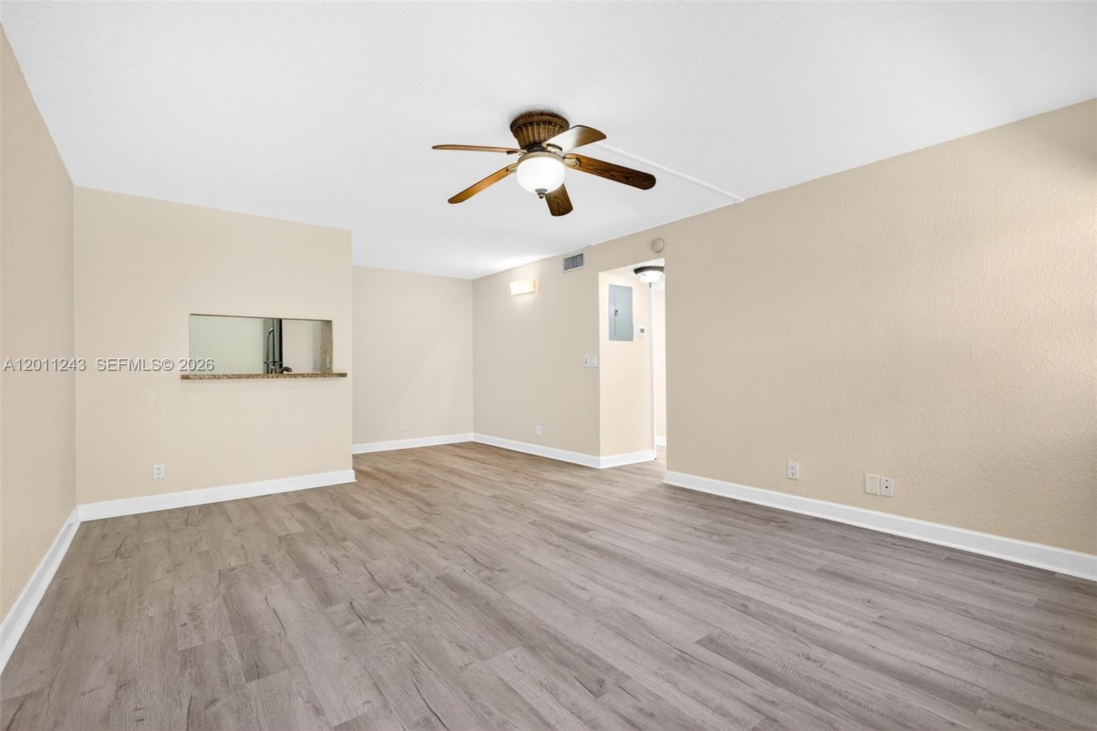 Property photo # 0