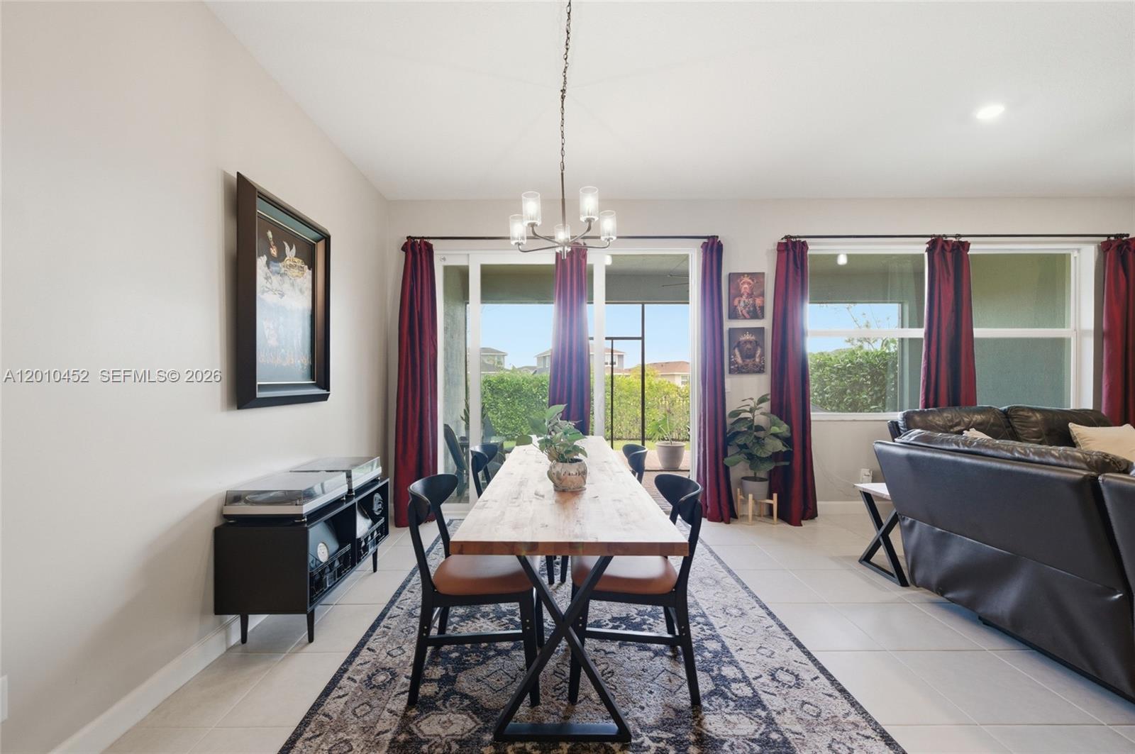 Homes for sale in Loxahatchee, FL | 1902 Wandering Willow Way, Loxahatchee, FL 33470 | MLS# A12010452