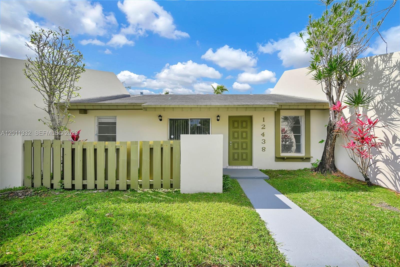 Homes for sale in Miami, FL | 12438 Sw 115th Ter, Miami, FL 33186 | MLS# A12011332