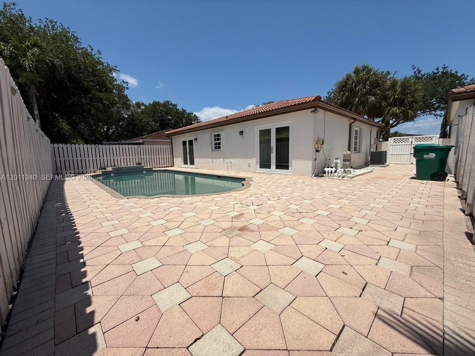 Property photo # 7