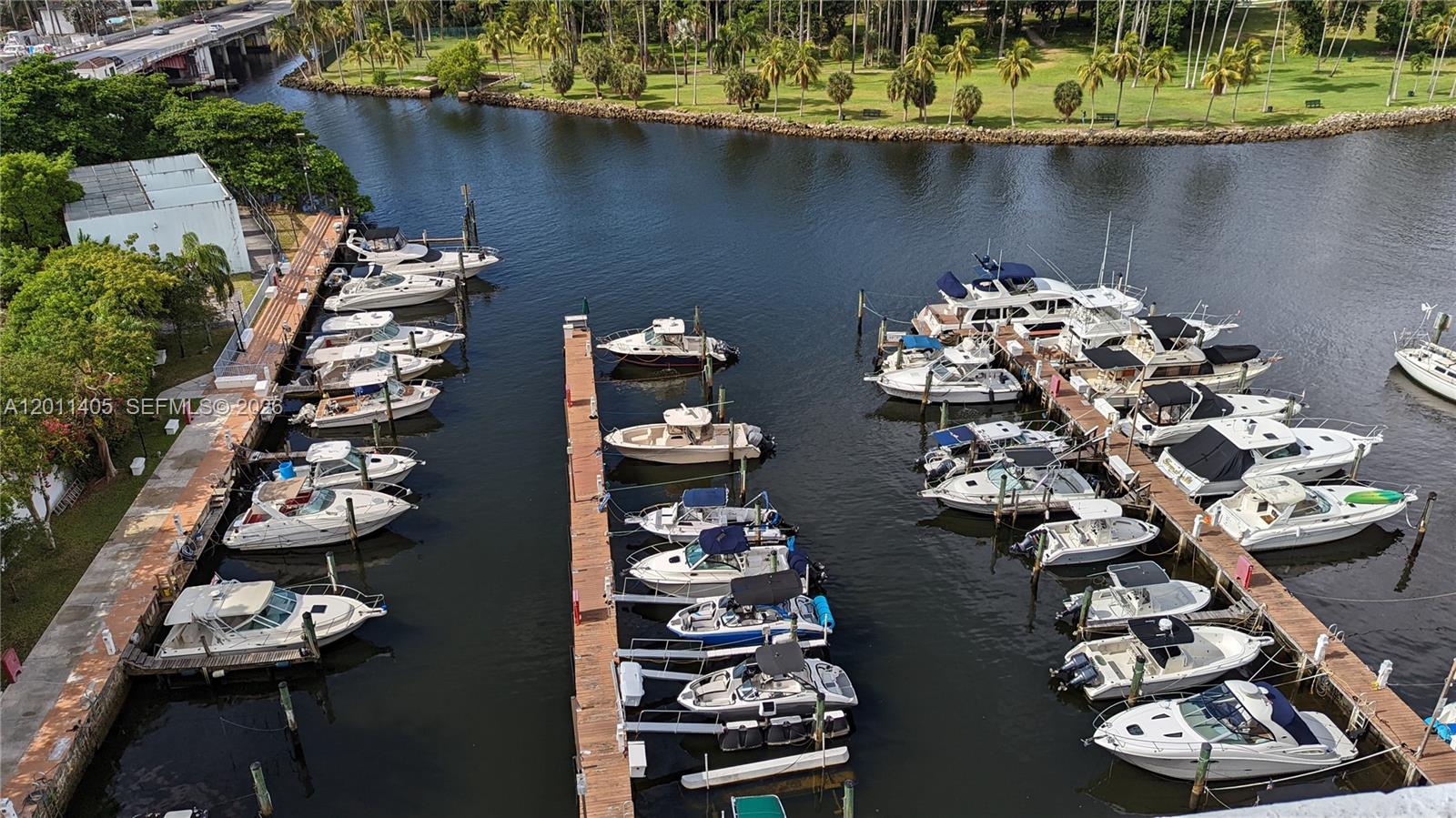 River Run Yacht Club Cond