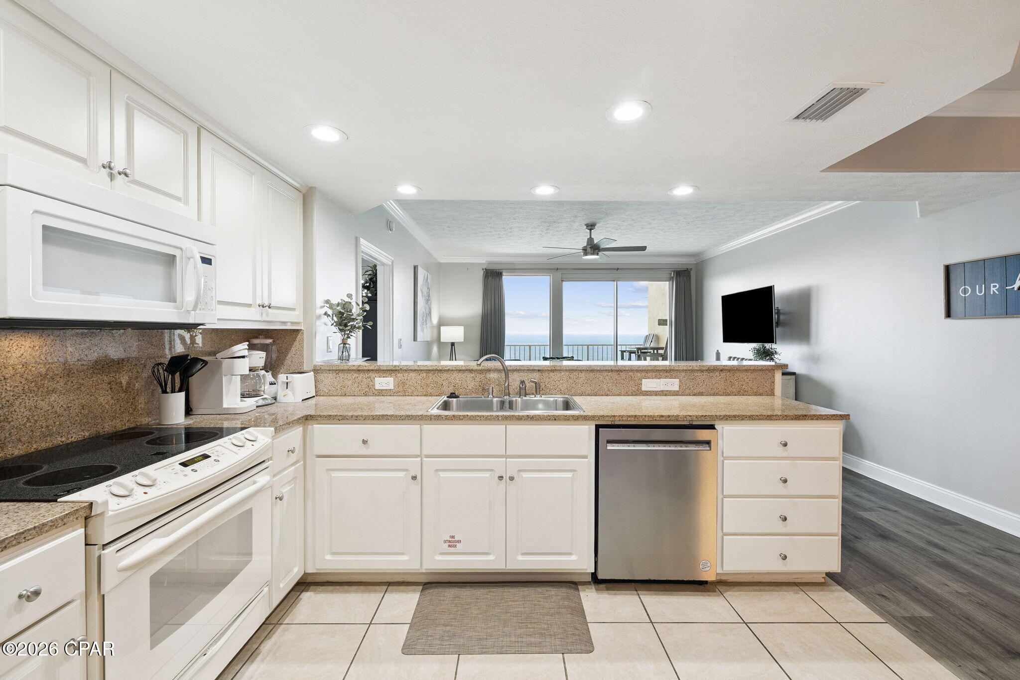 Image 11 For 5004 Thomas Drive 2102