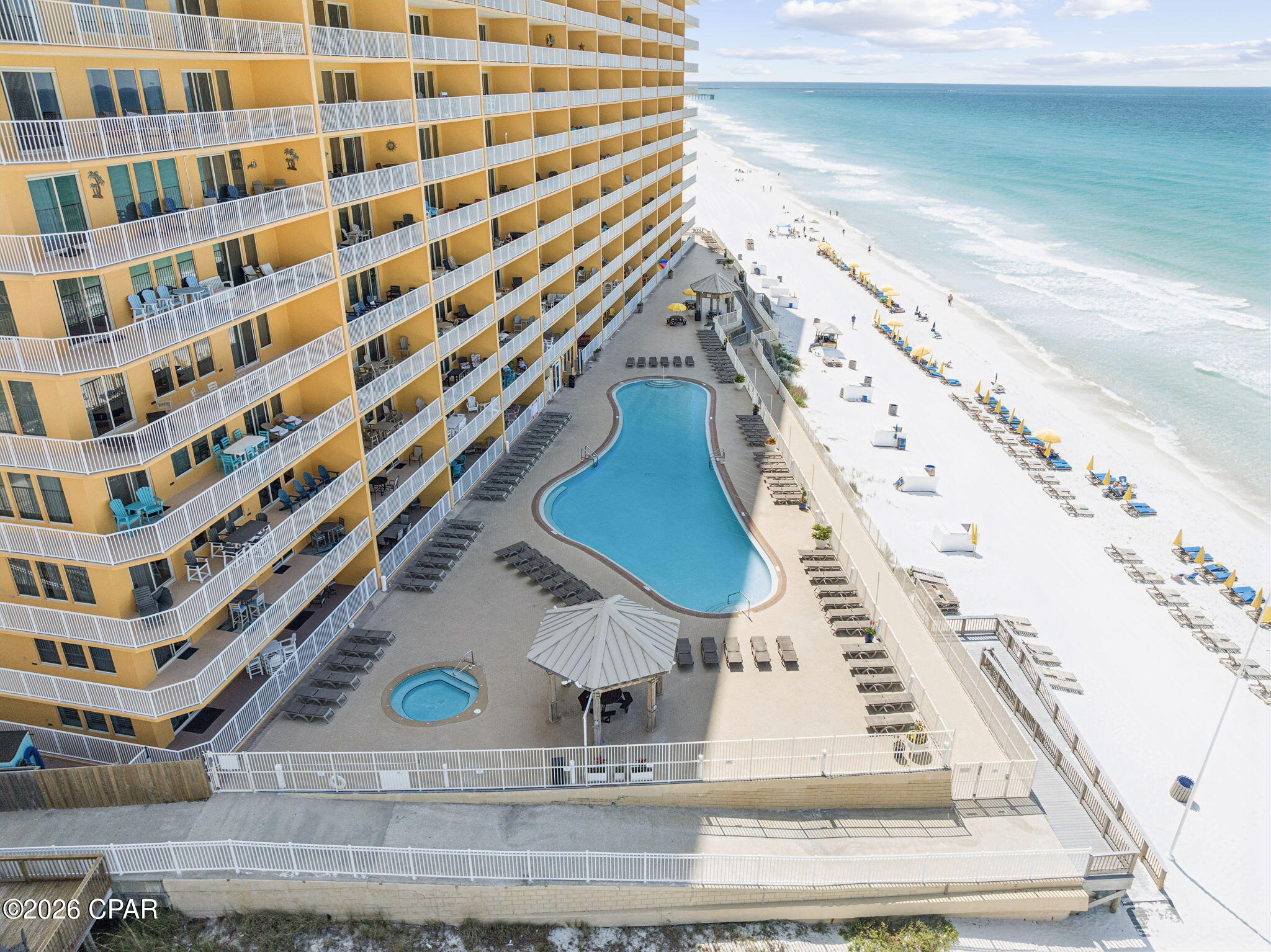 Listing photo id 49 for 5004 Thomas Drive 2102