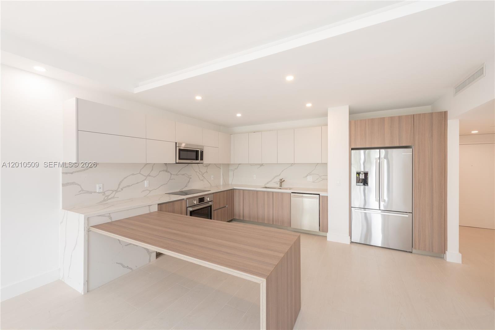 Property photo # 2