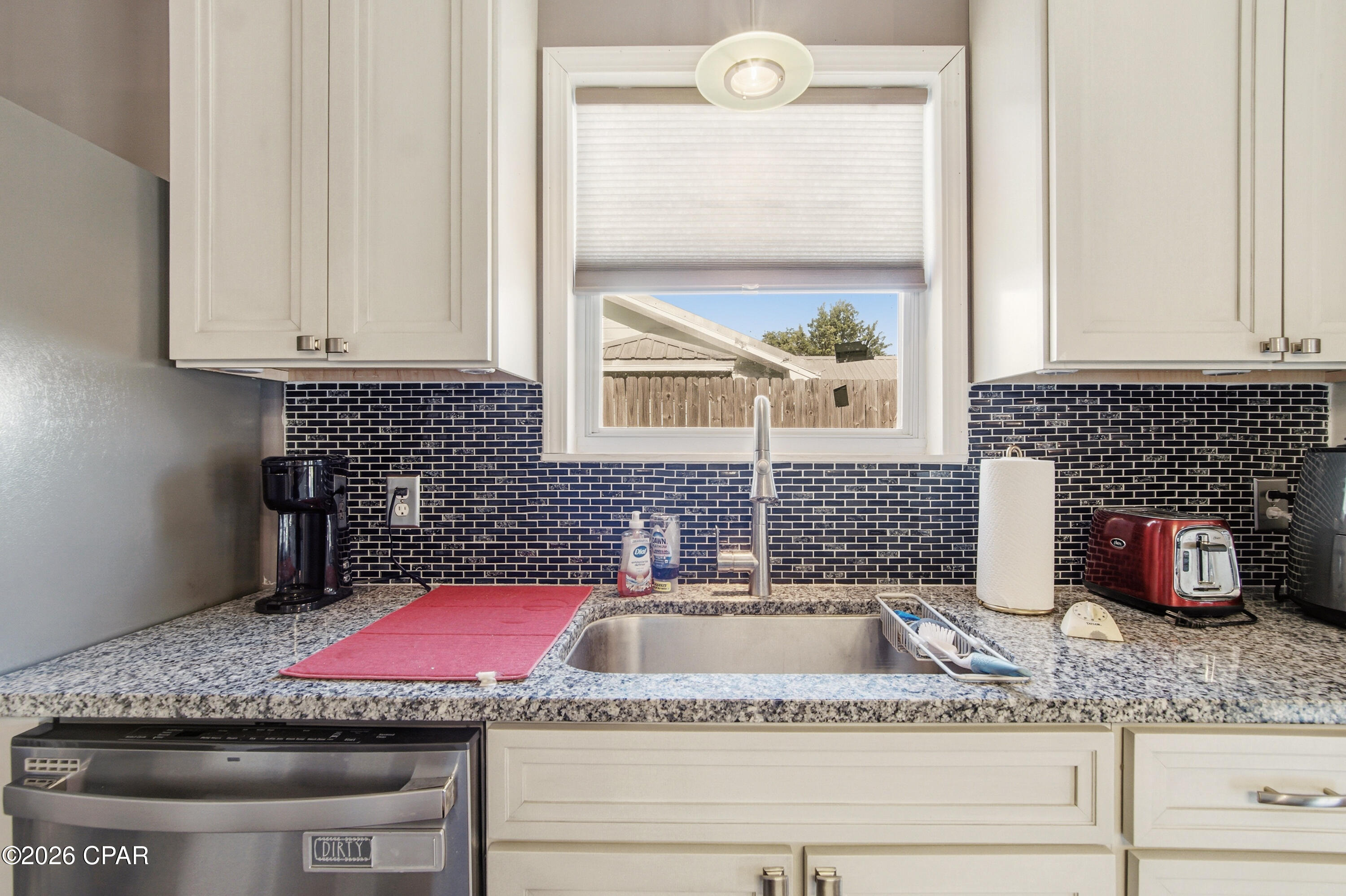 Image 10 For 608 Hummingbird Street