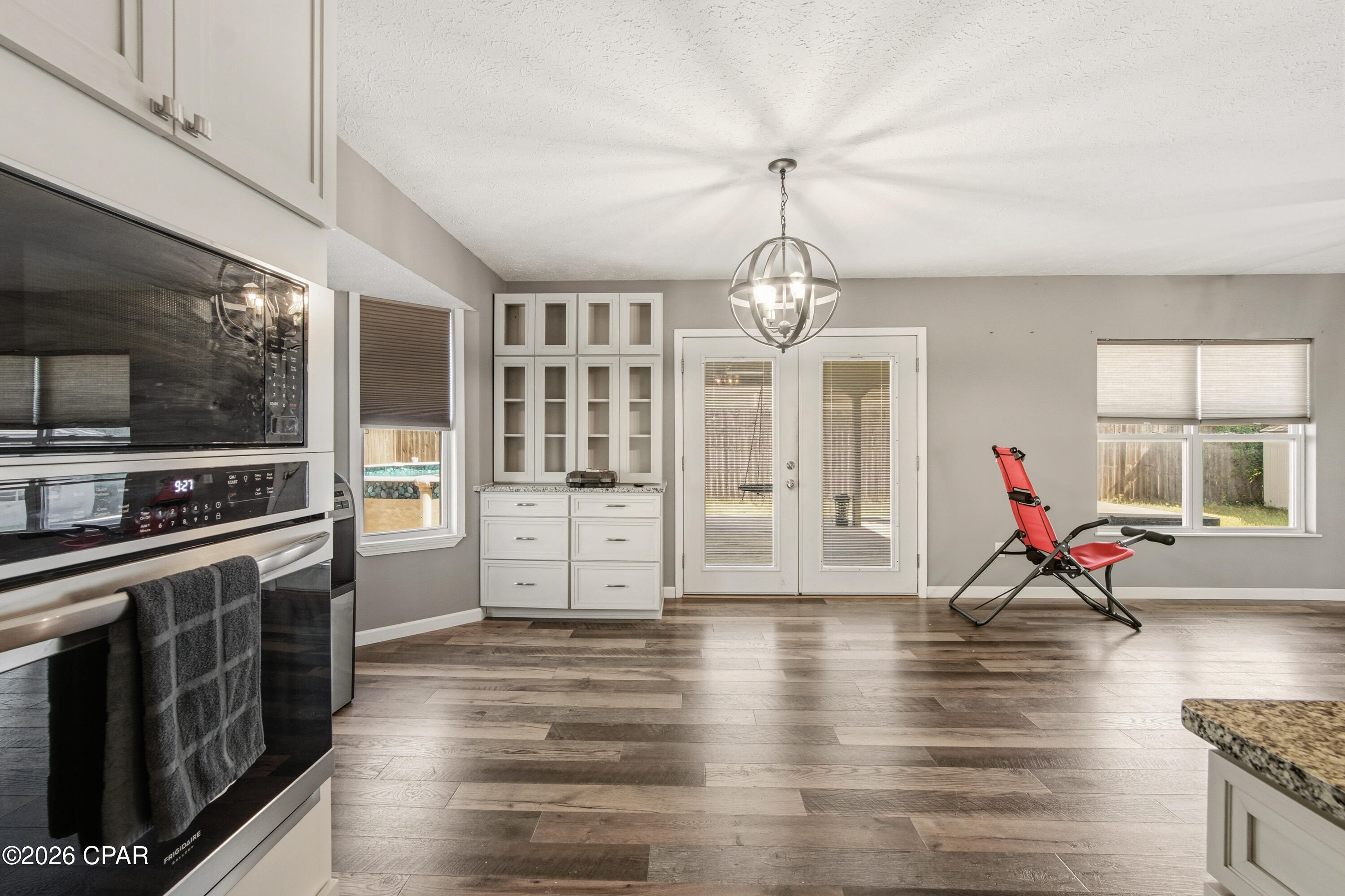 Image 11 For 608 Hummingbird Street