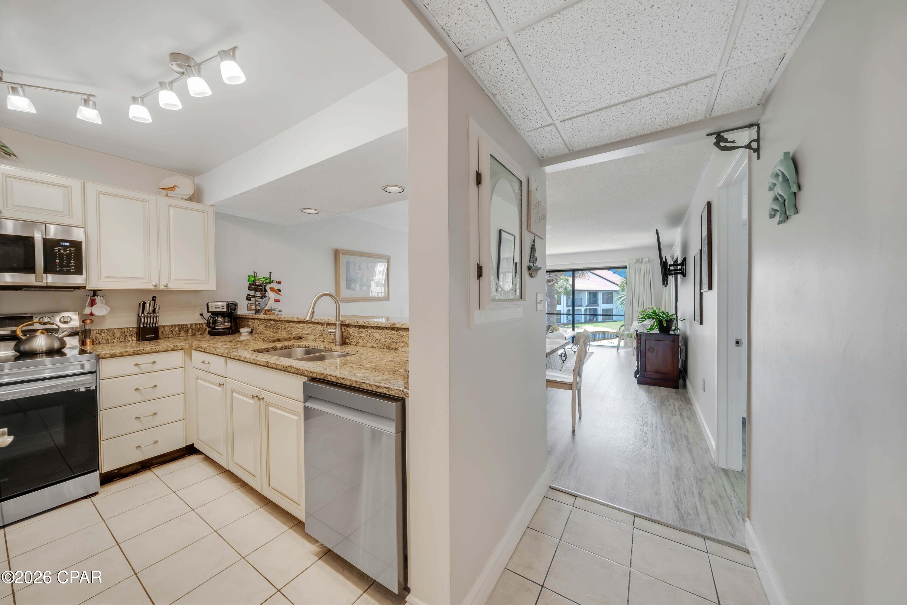 Image 12 For 520 Richard Jackson Boulevard 2111