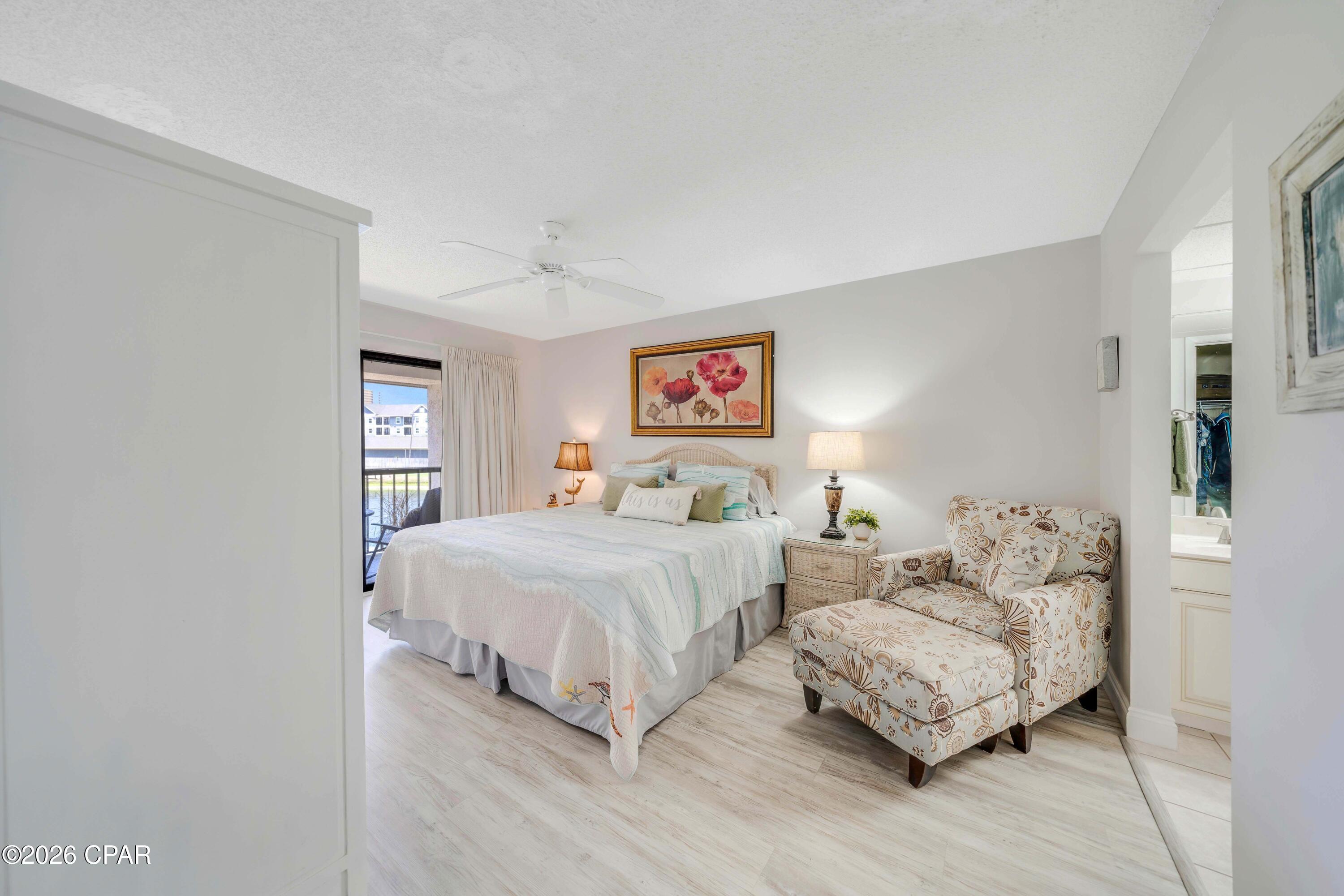 Image 33 For 520 Richard Jackson Boulevard 2111