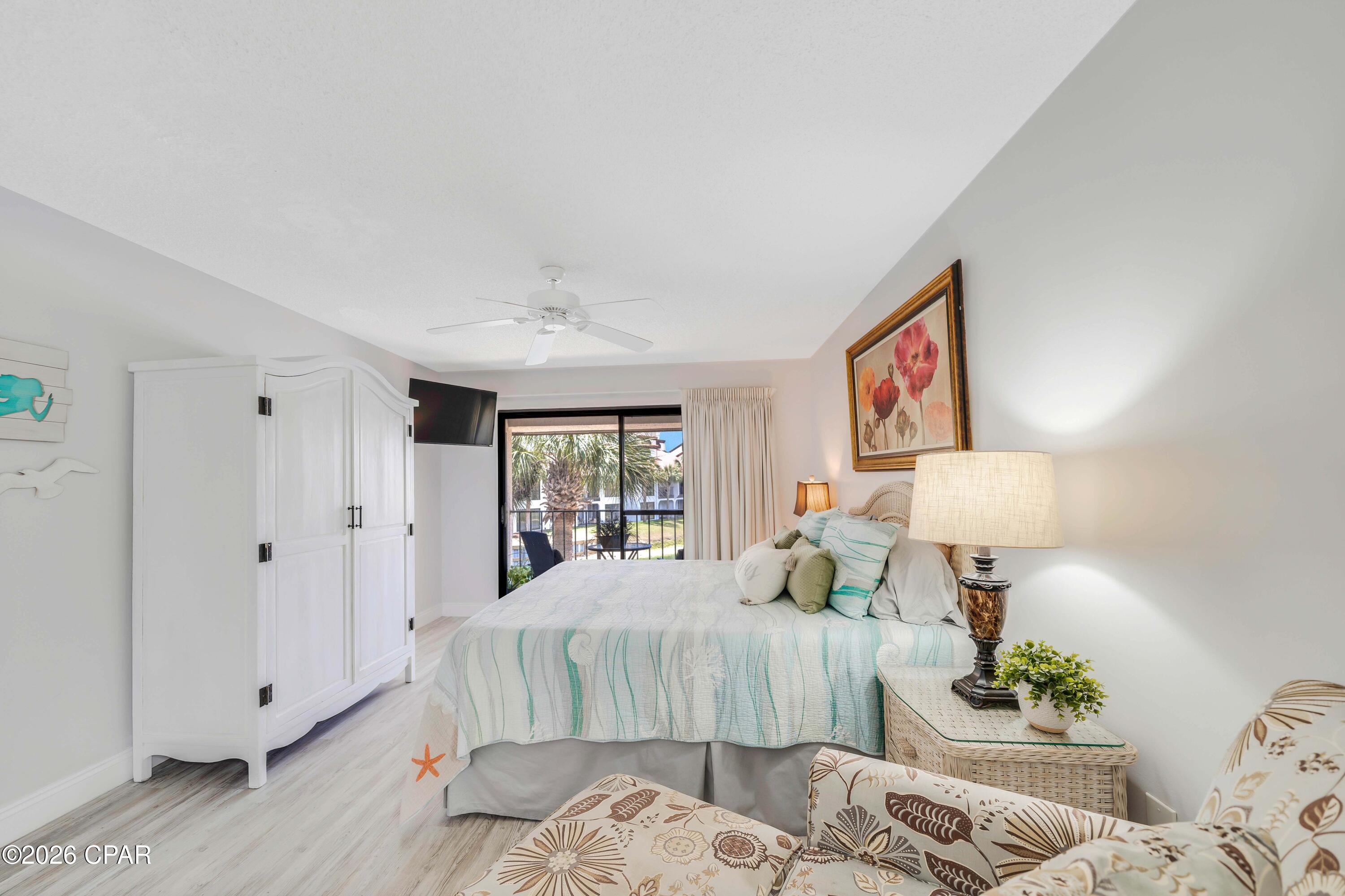 Image 35 For 520 Richard Jackson Boulevard 2111