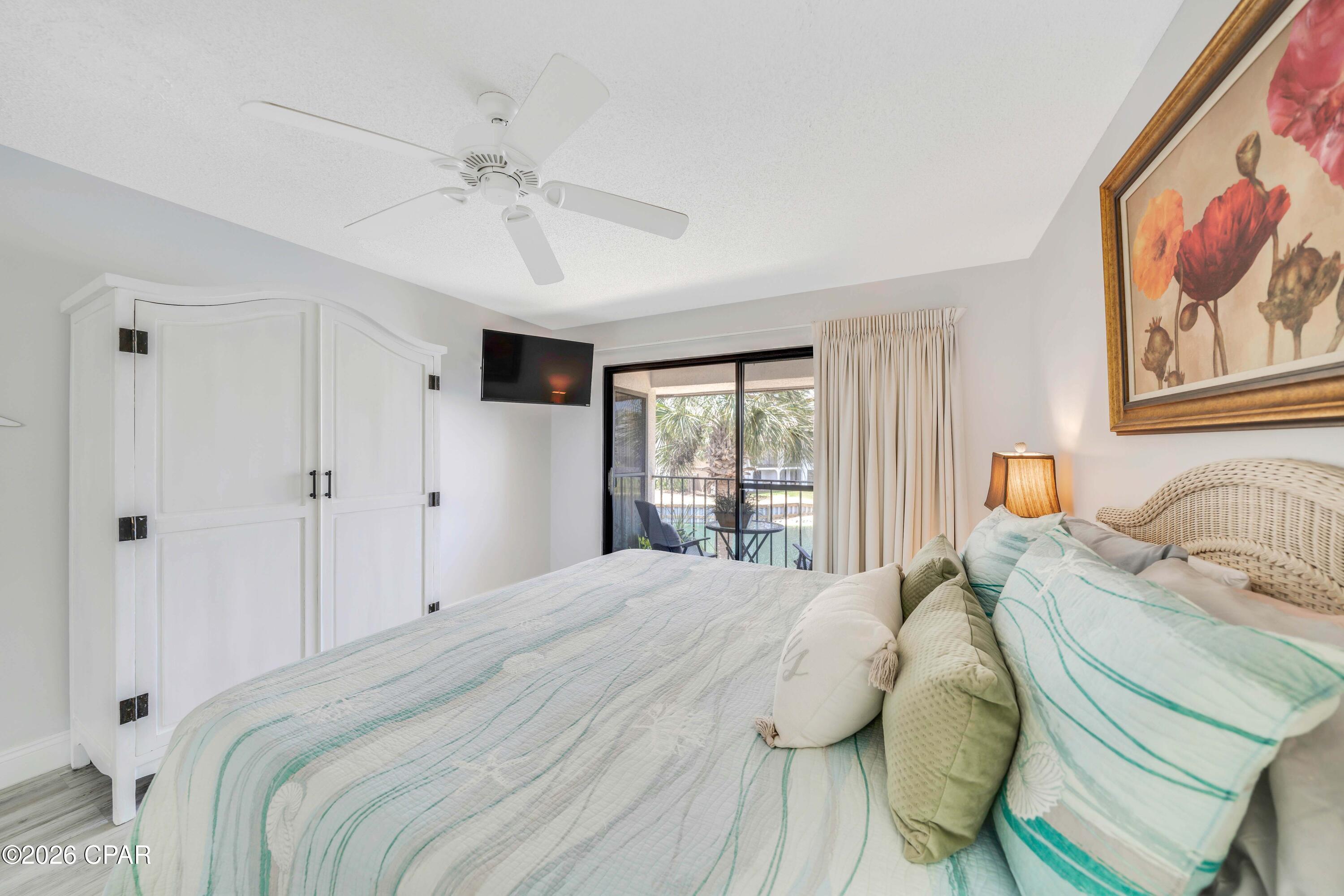 Image 36 For 520 Richard Jackson Boulevard 2111