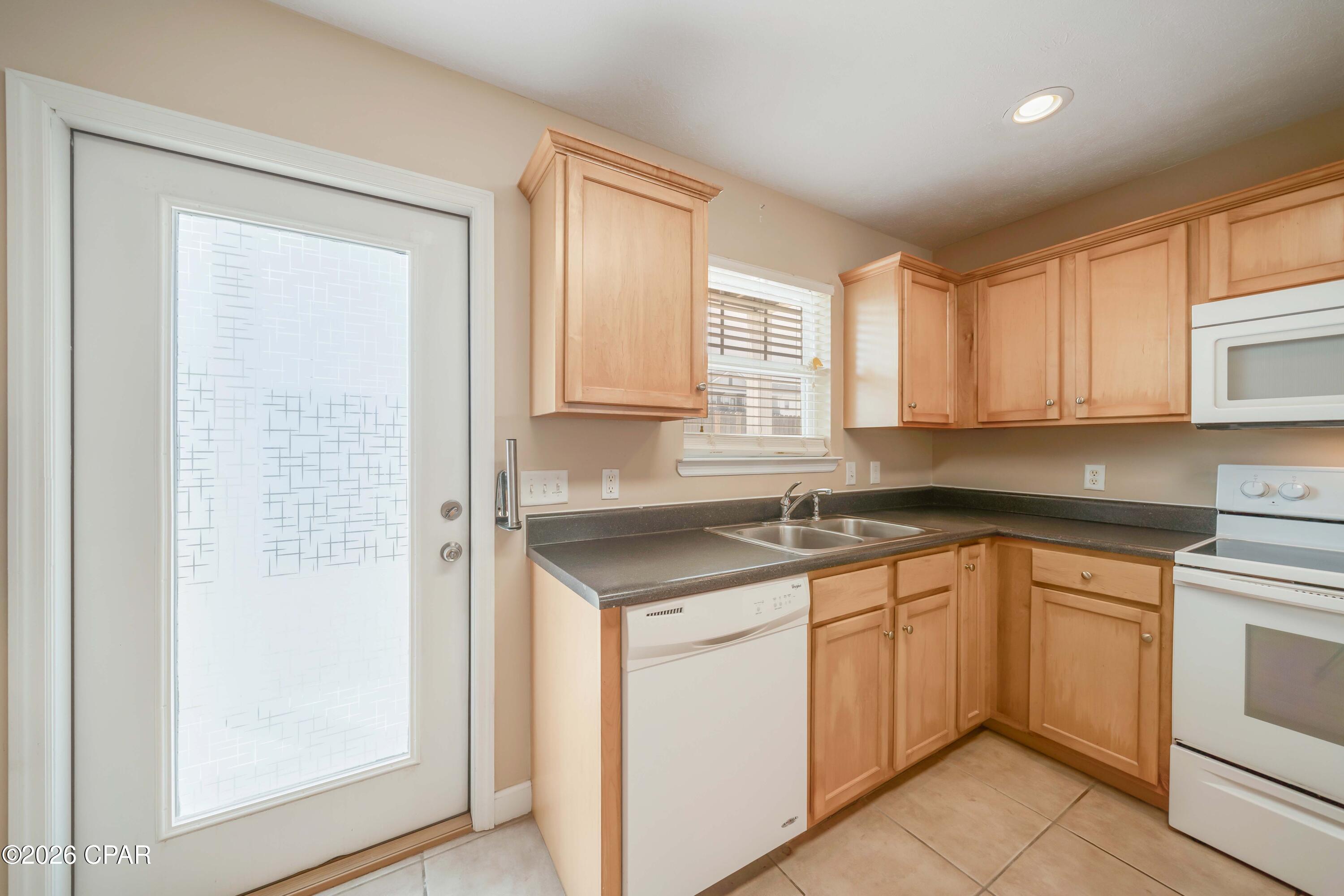Image 15 For 2124 Sterling Cove Boulevard