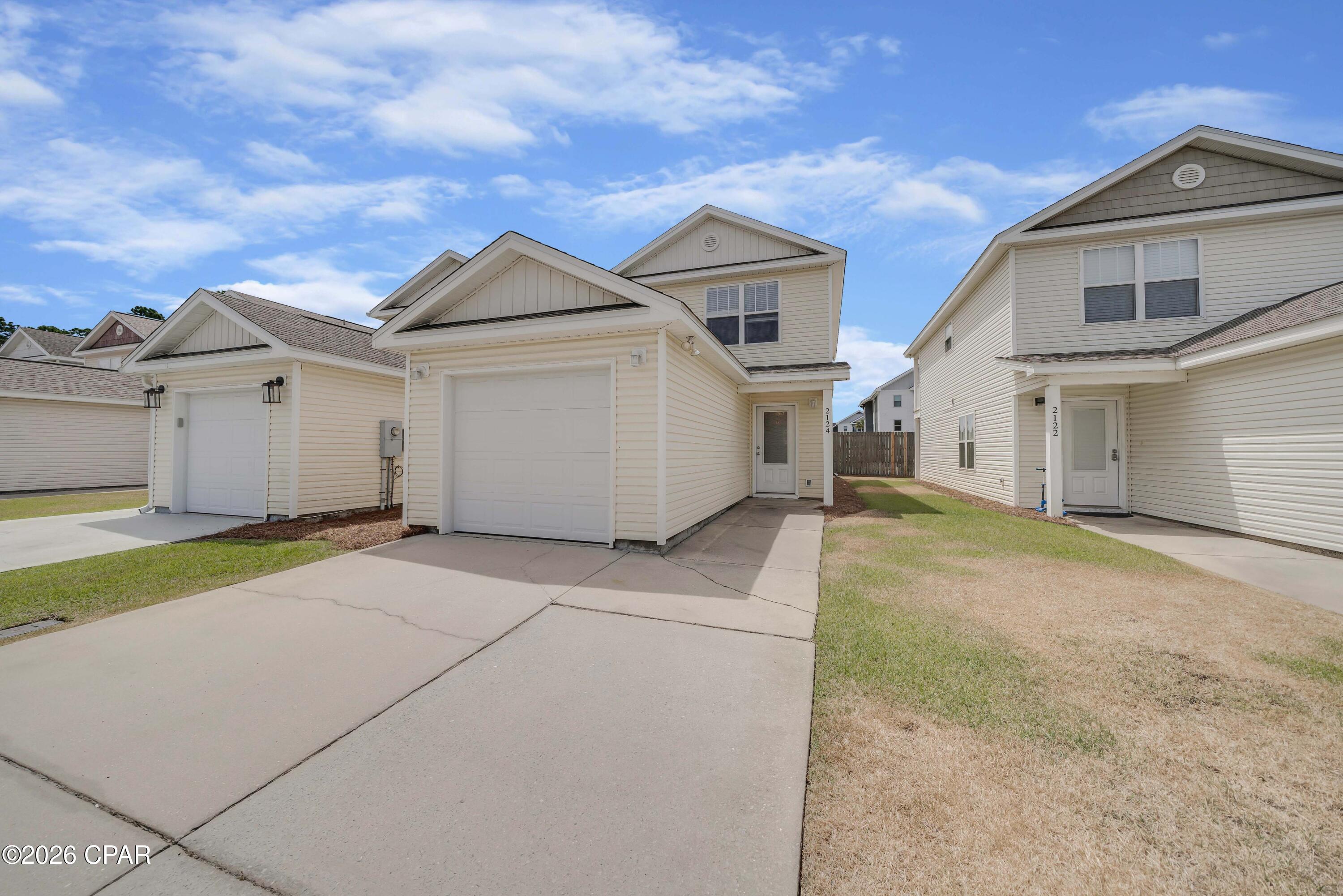 Image 2 For 2124 Sterling Cove Boulevard