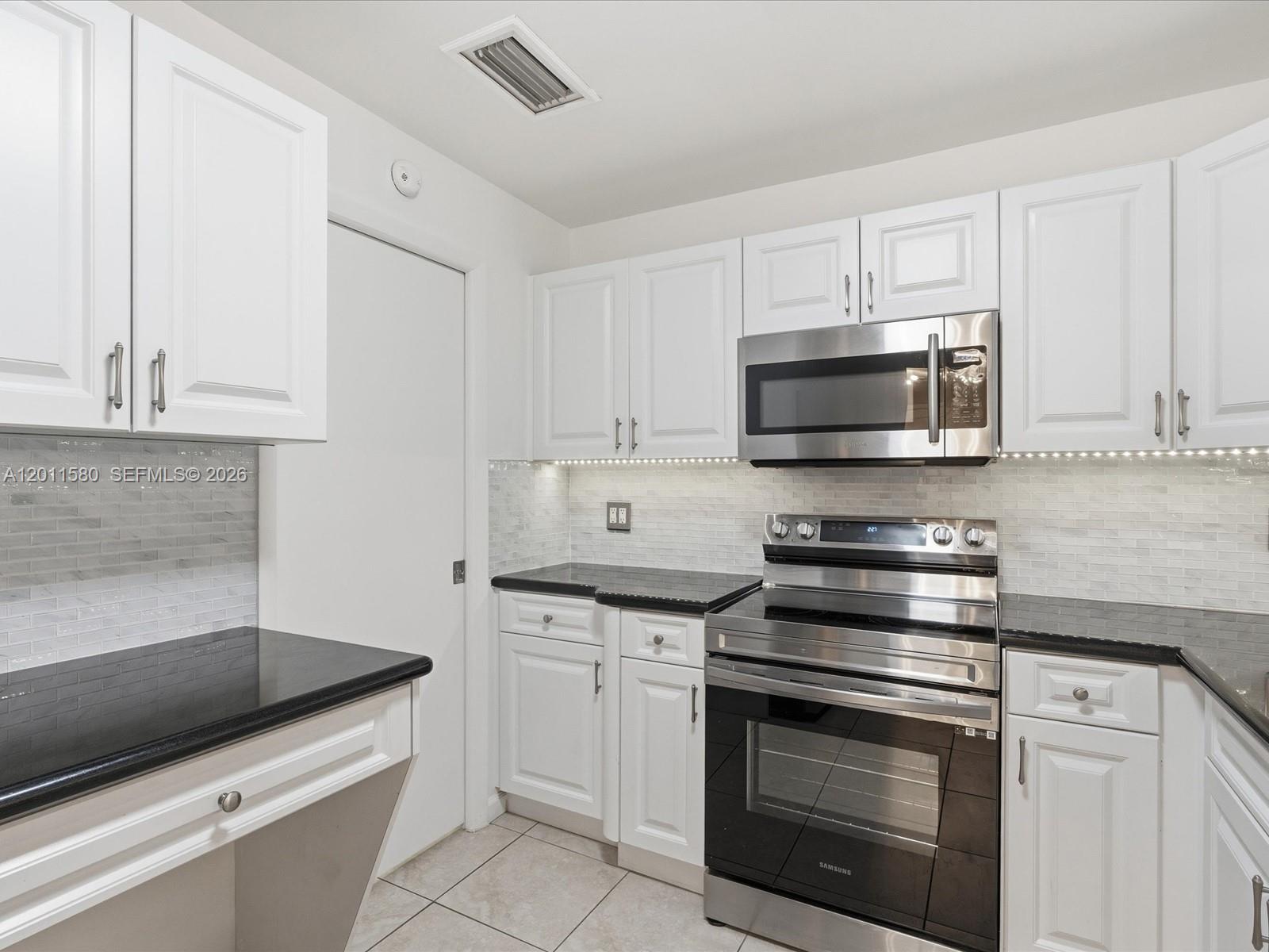 Property photo # 7