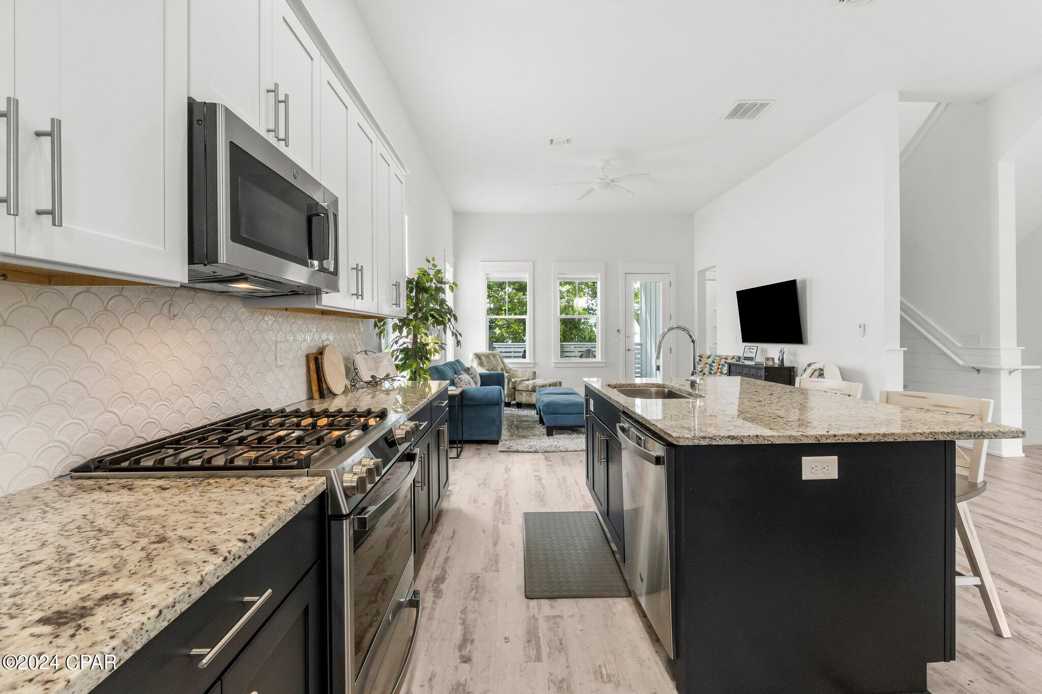Image 20 For 45 Grande Pointe Drive