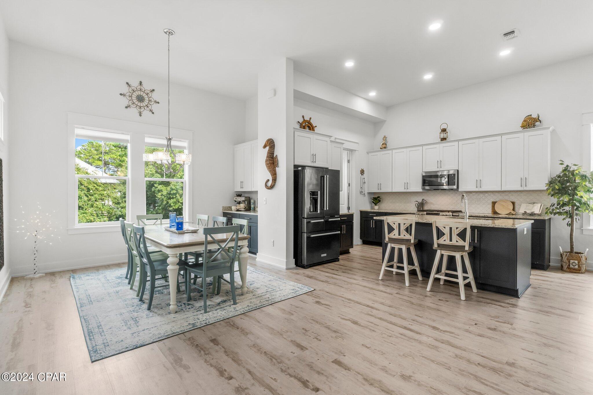 Image 21 For 45 Grande Pointe Drive