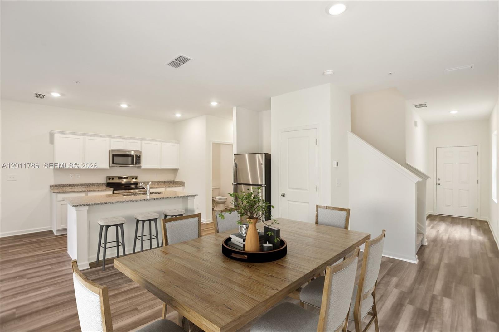 Property photo # 9