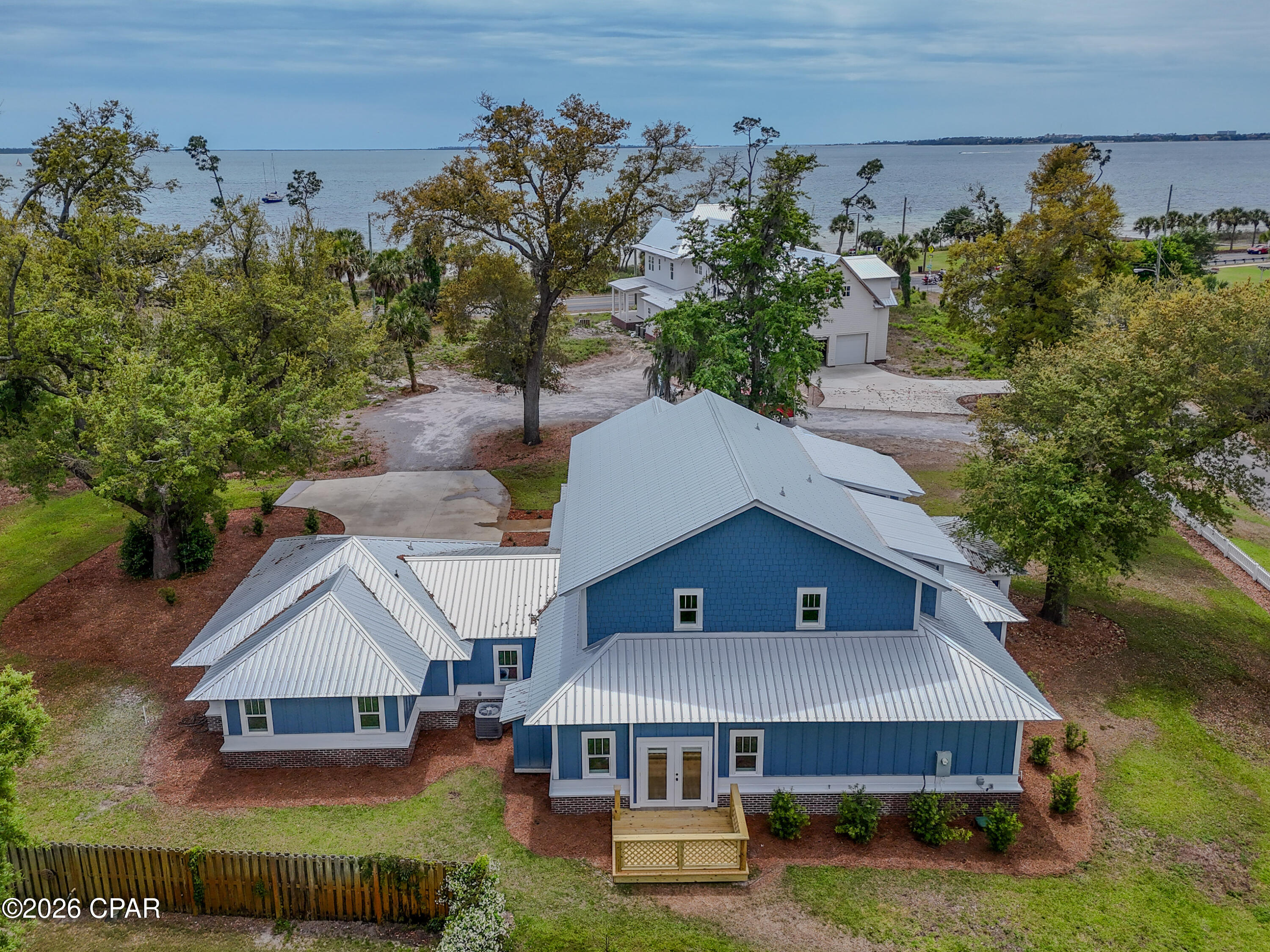Image 14 For 716 Caroline Boulevard
