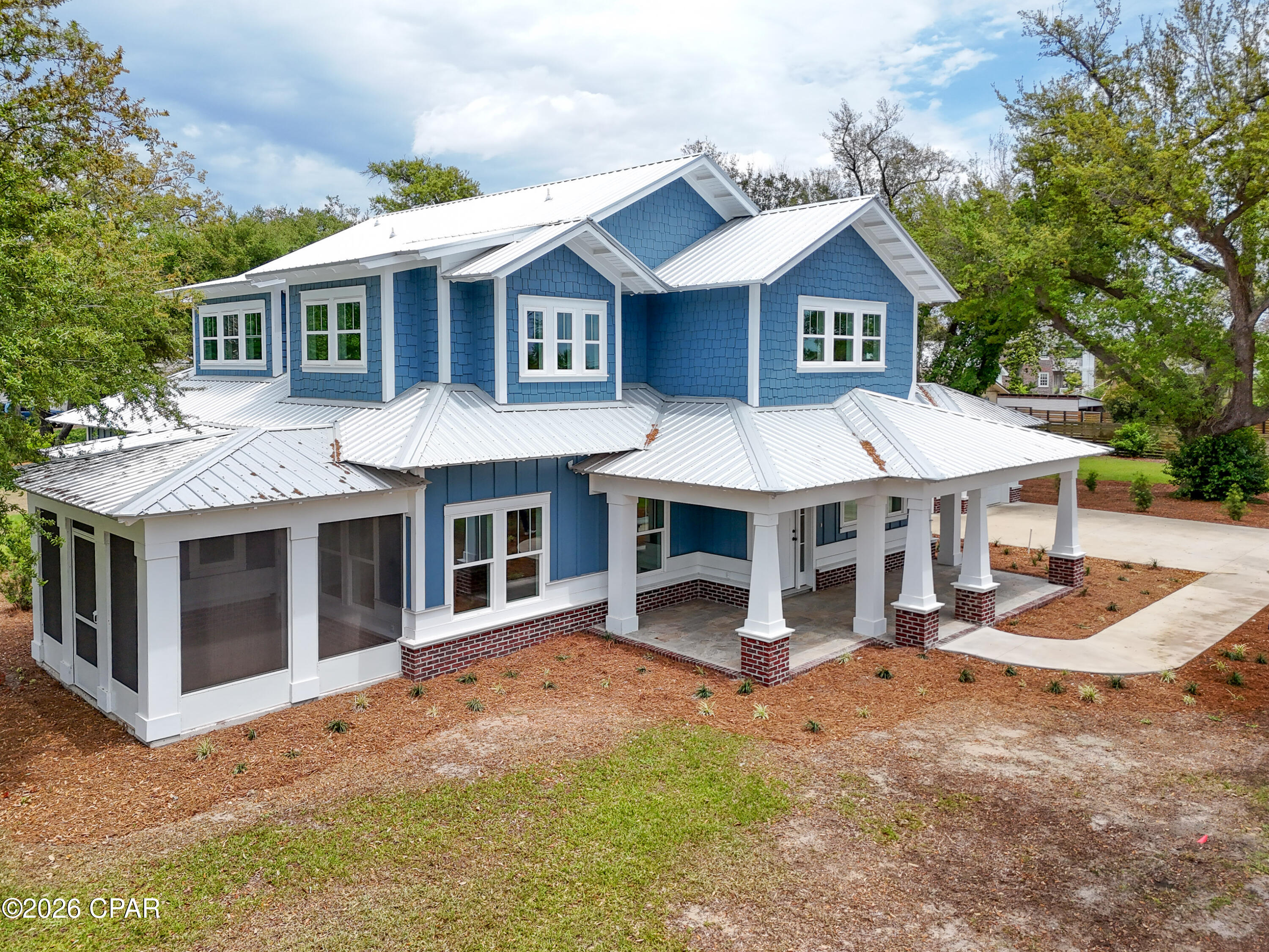 Image 5 For 716 Caroline Boulevard