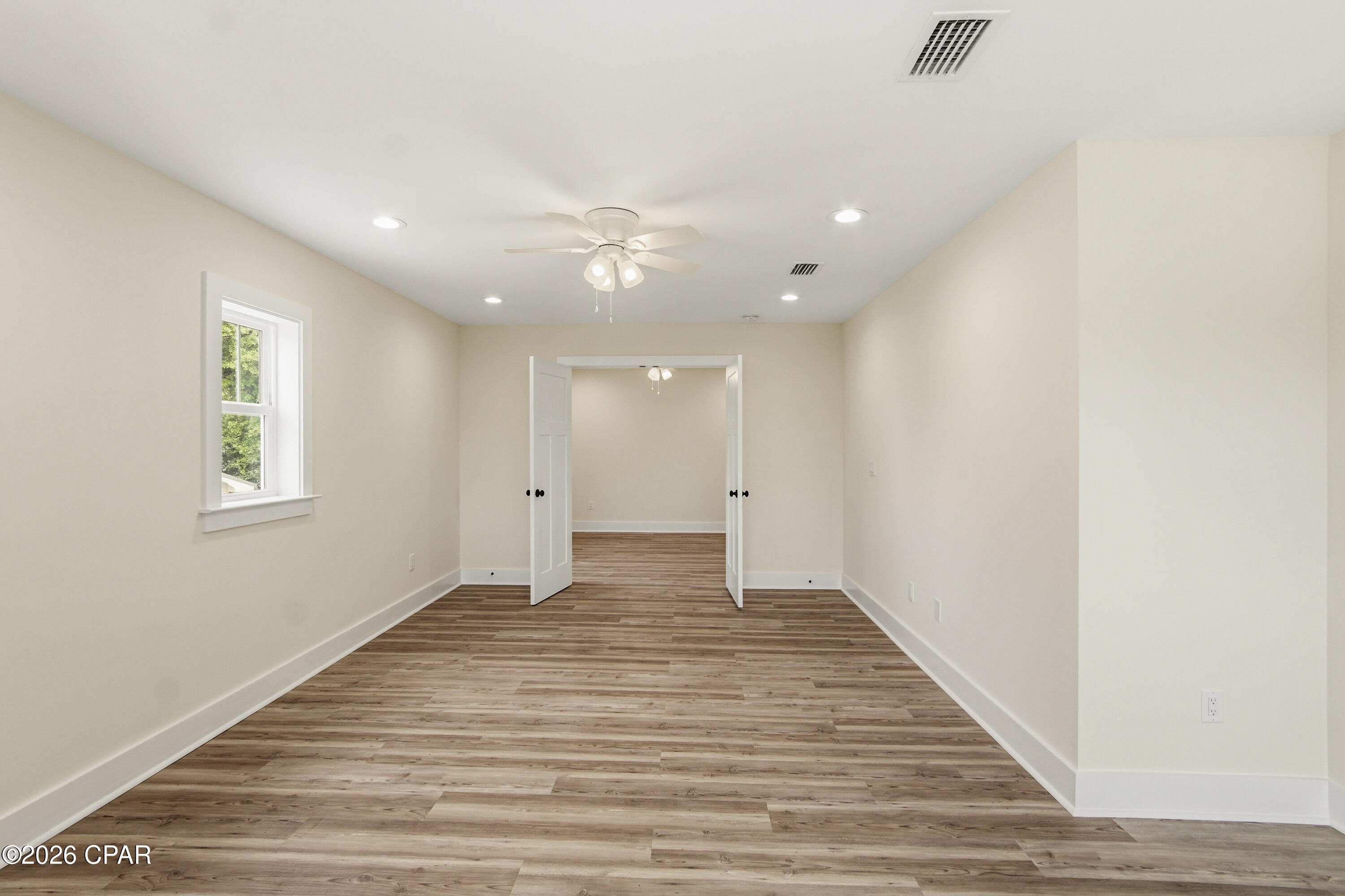 Image 75 For 716 Caroline Boulevard