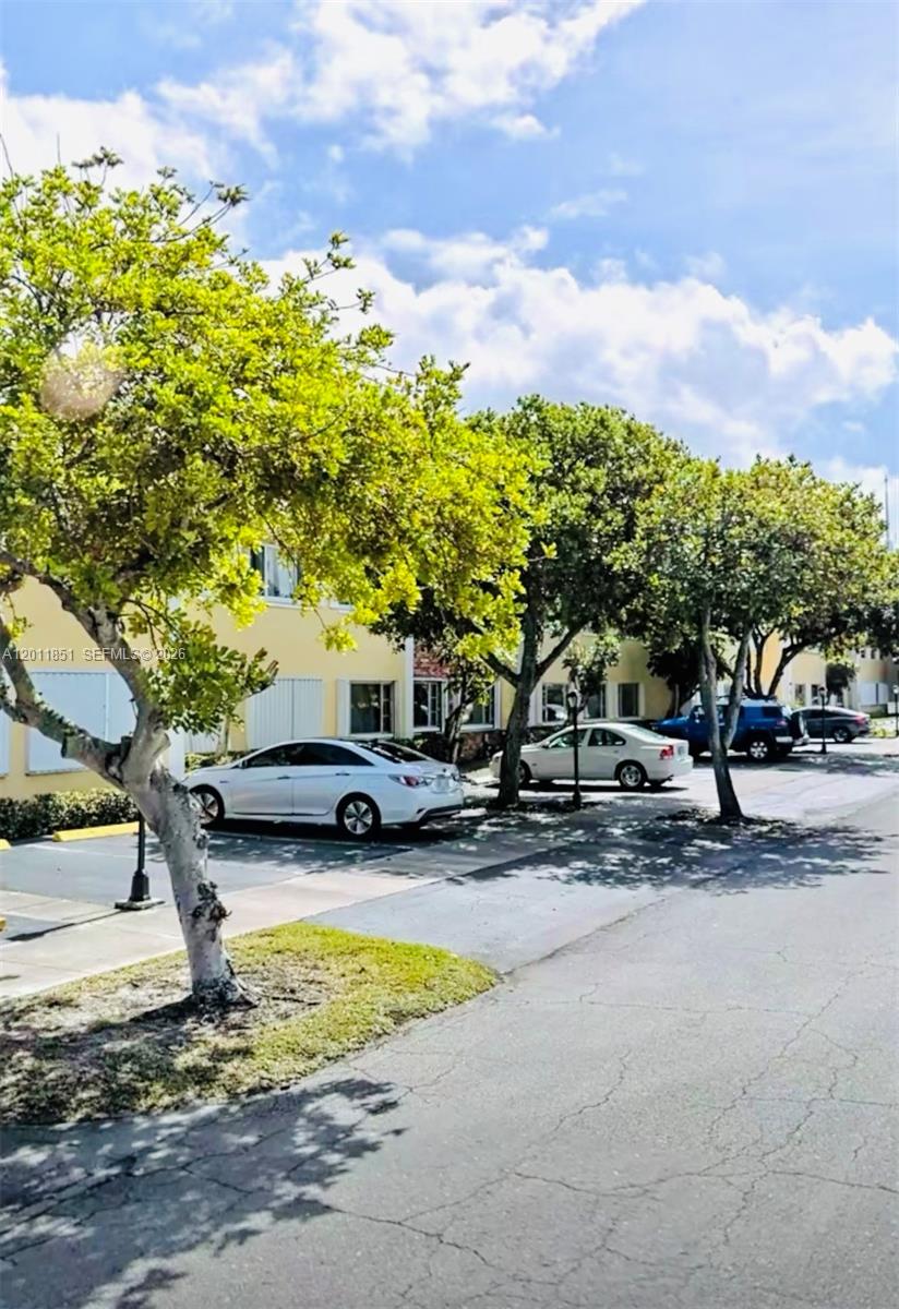 Property photo # 9
