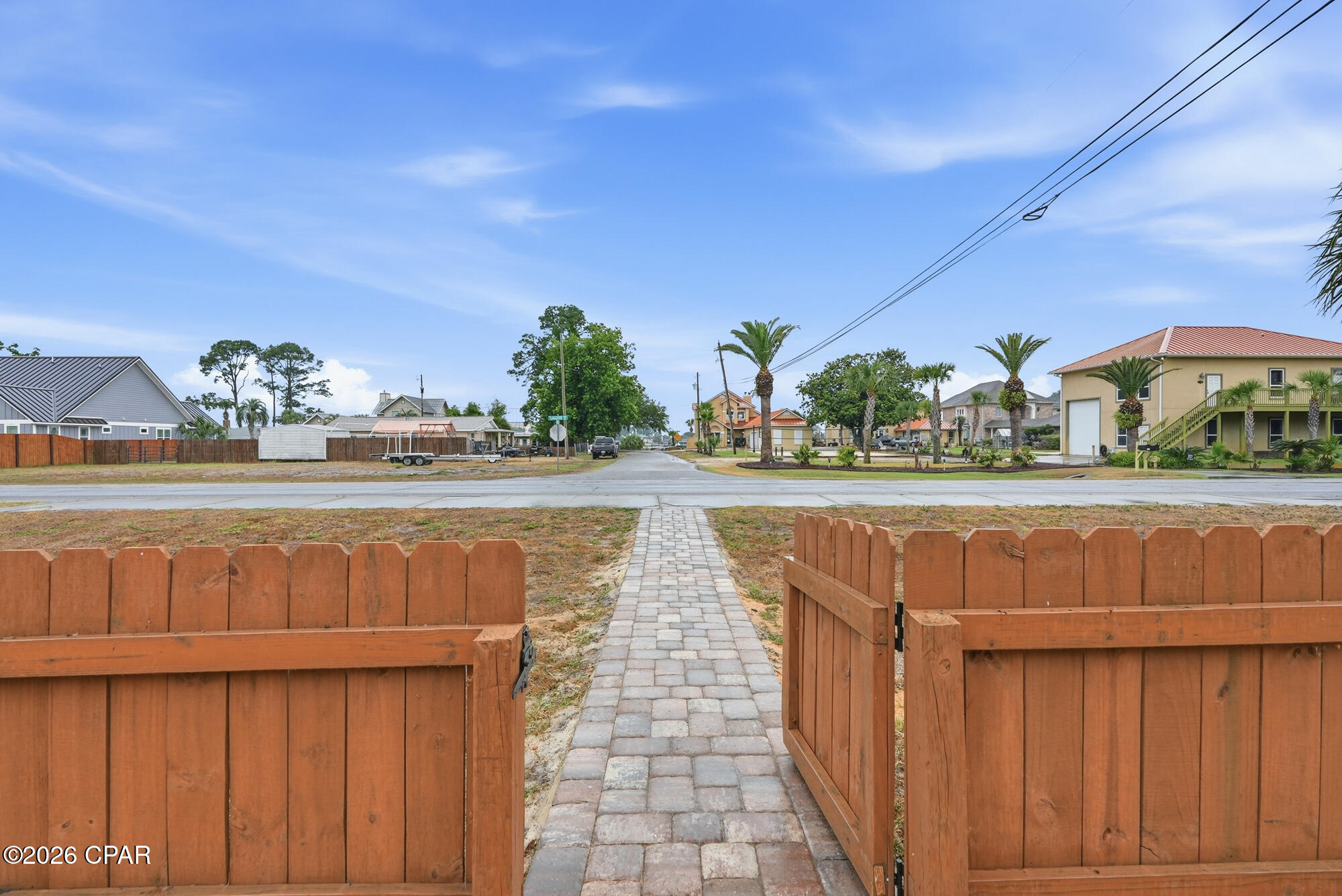 Image 6 For 6502 Lagoon Drive