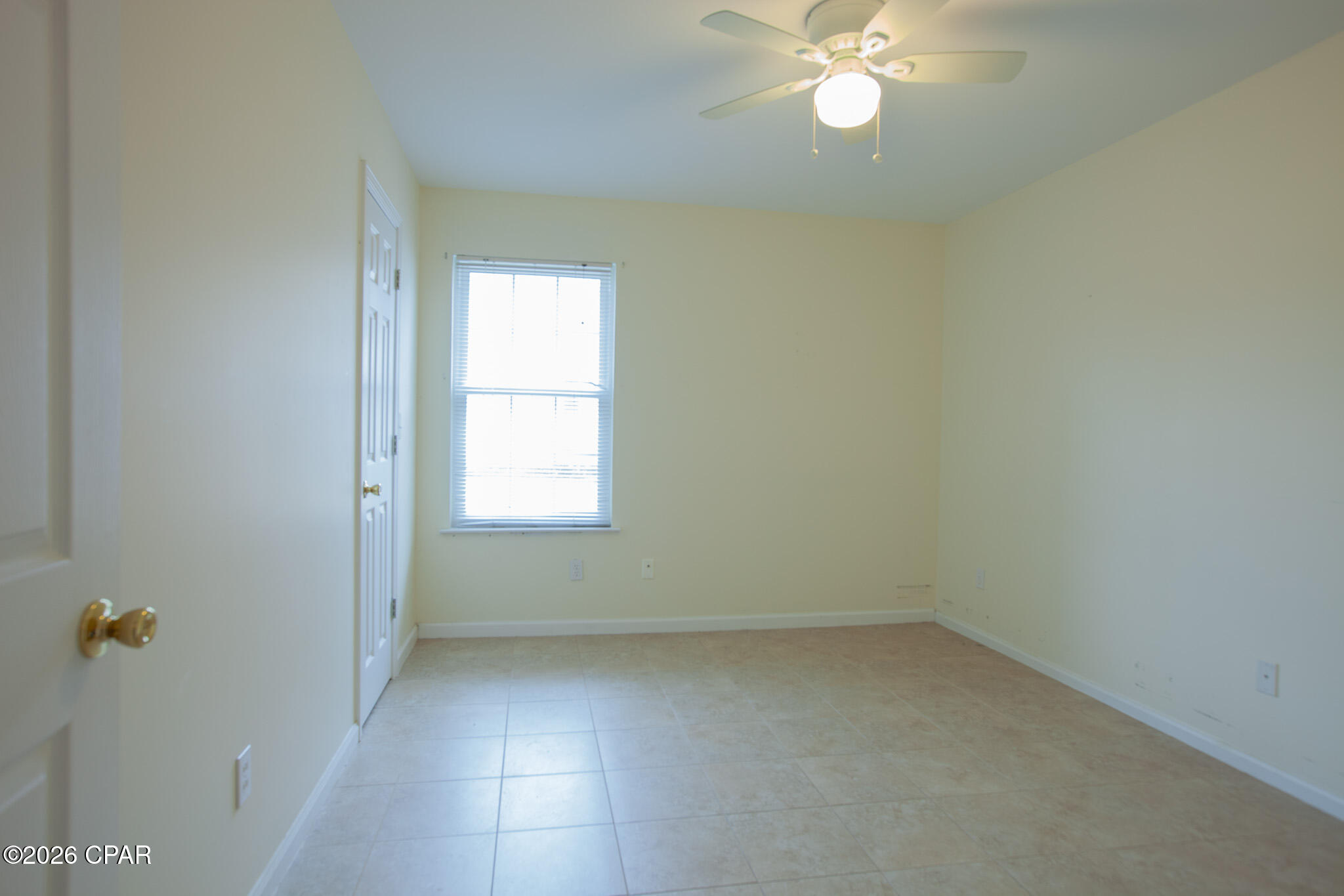 Image 20 For 215 Gulf Aire Drive