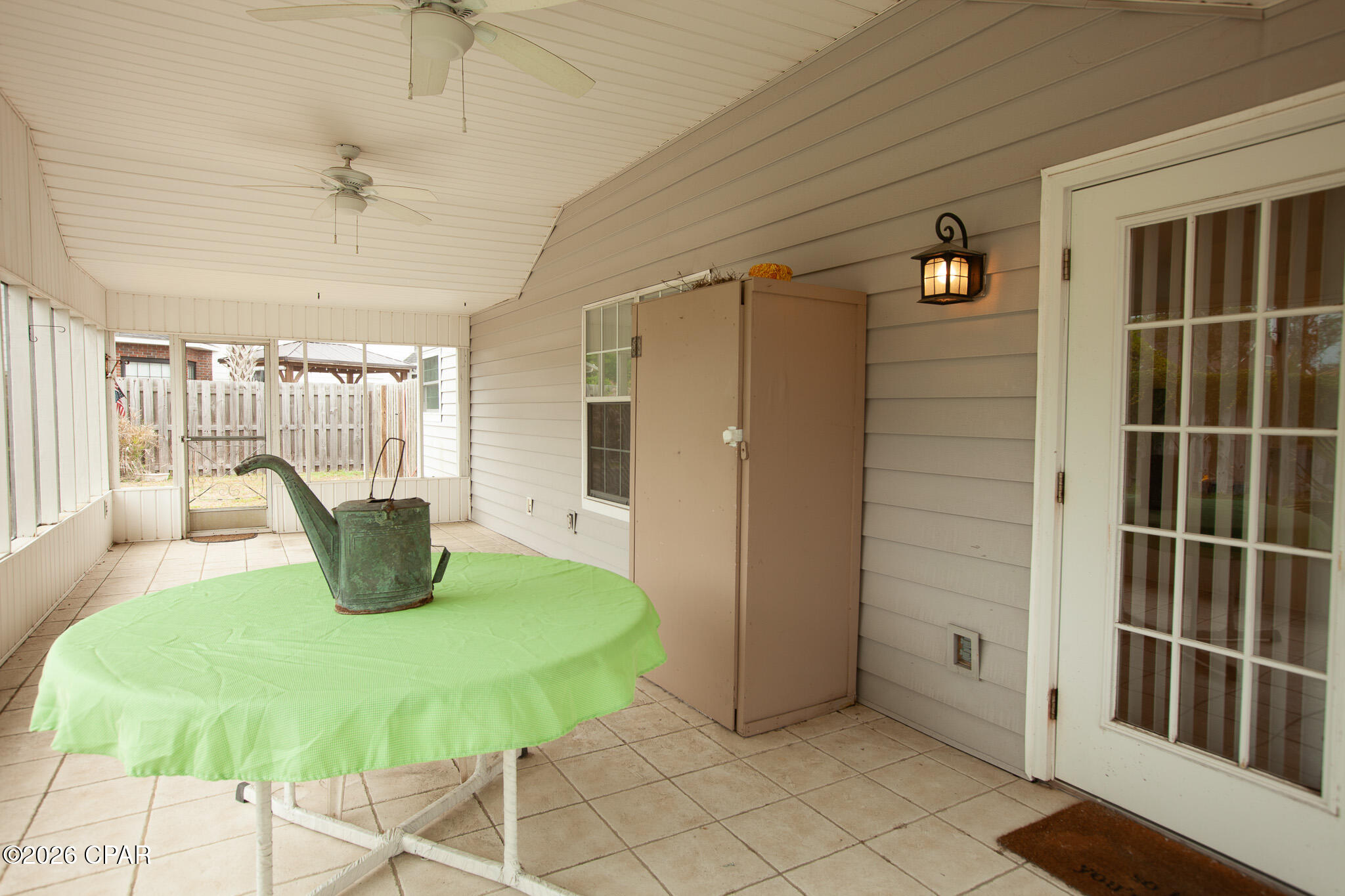 Image 23 For 215 Gulf Aire Drive