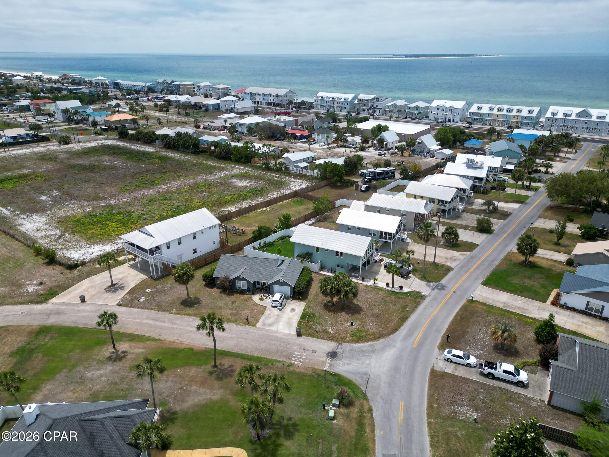 Image 8 For 215 Gulf Aire Drive