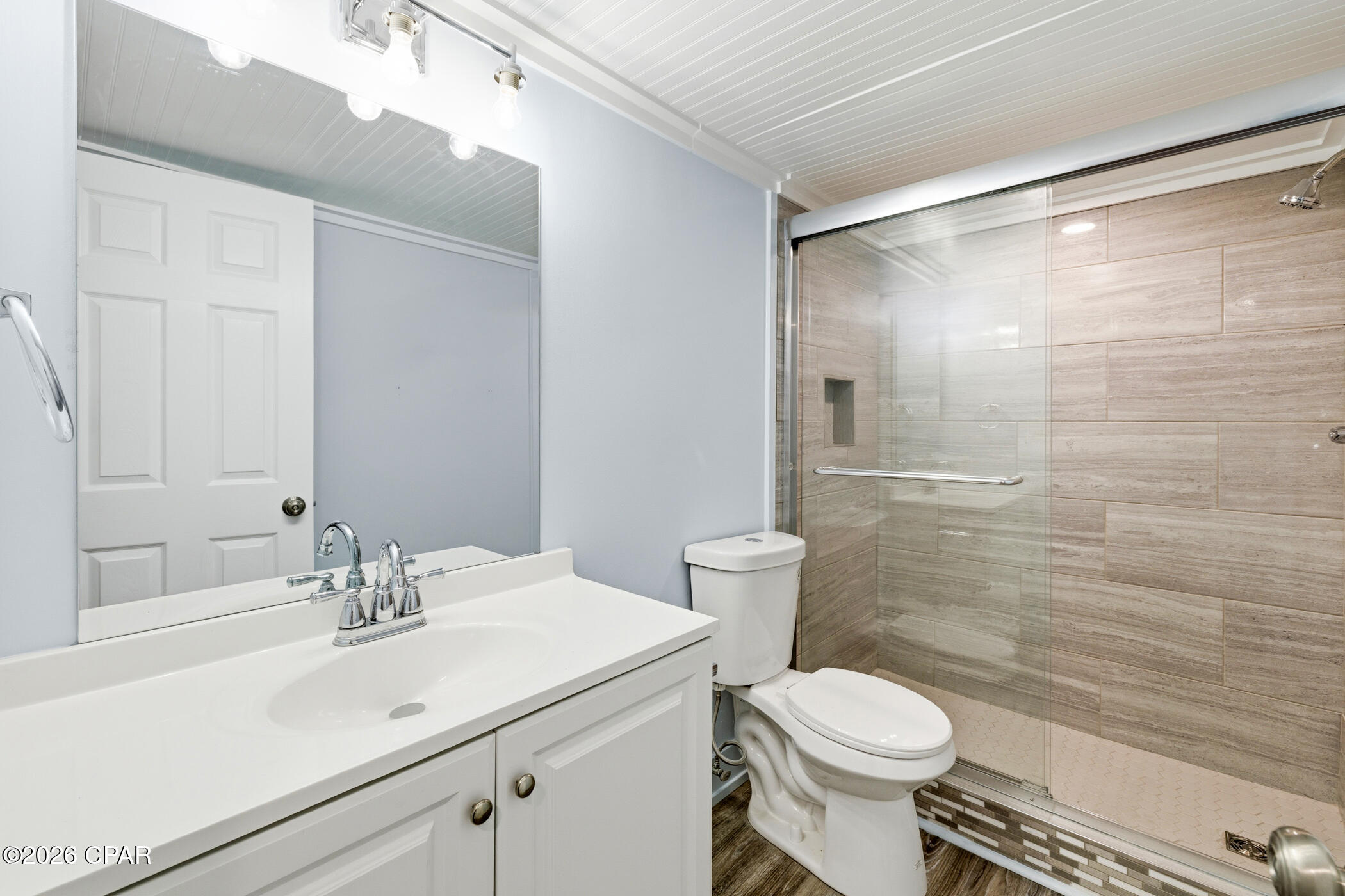 Image 10 For 6201 Thomas Drive 1006