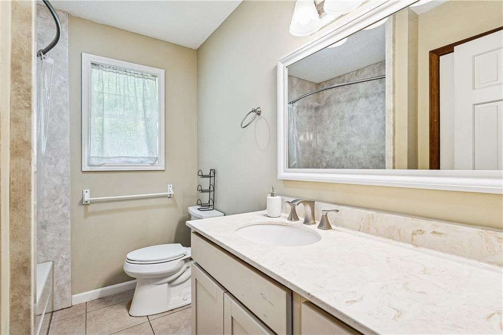 Homes for sale in Lacombe, LA | 30196 Dresden Dr, Lacombe, LA 70445 | MLS# 2555954