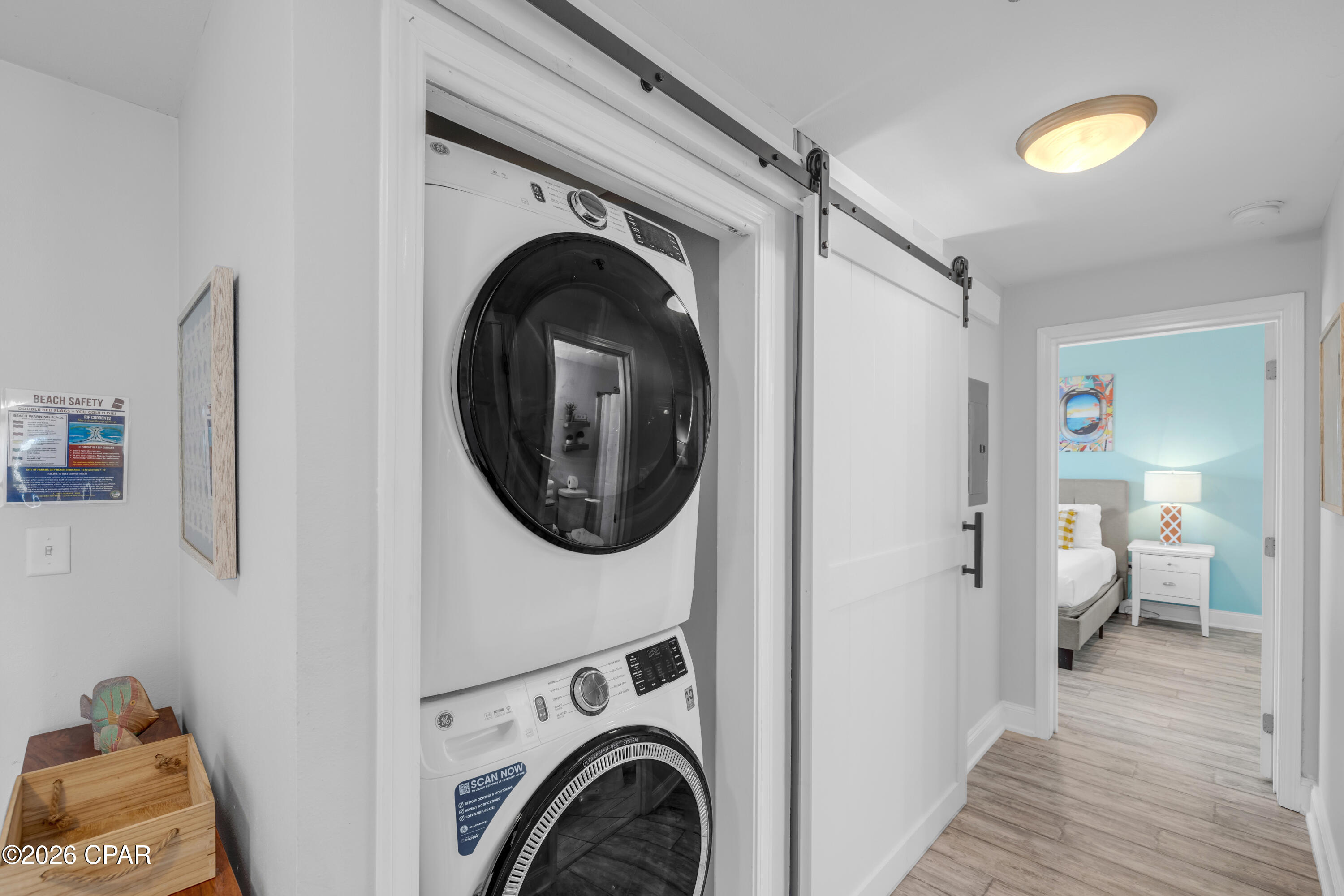 Image 4 For 9860 Thomas Drive 809
